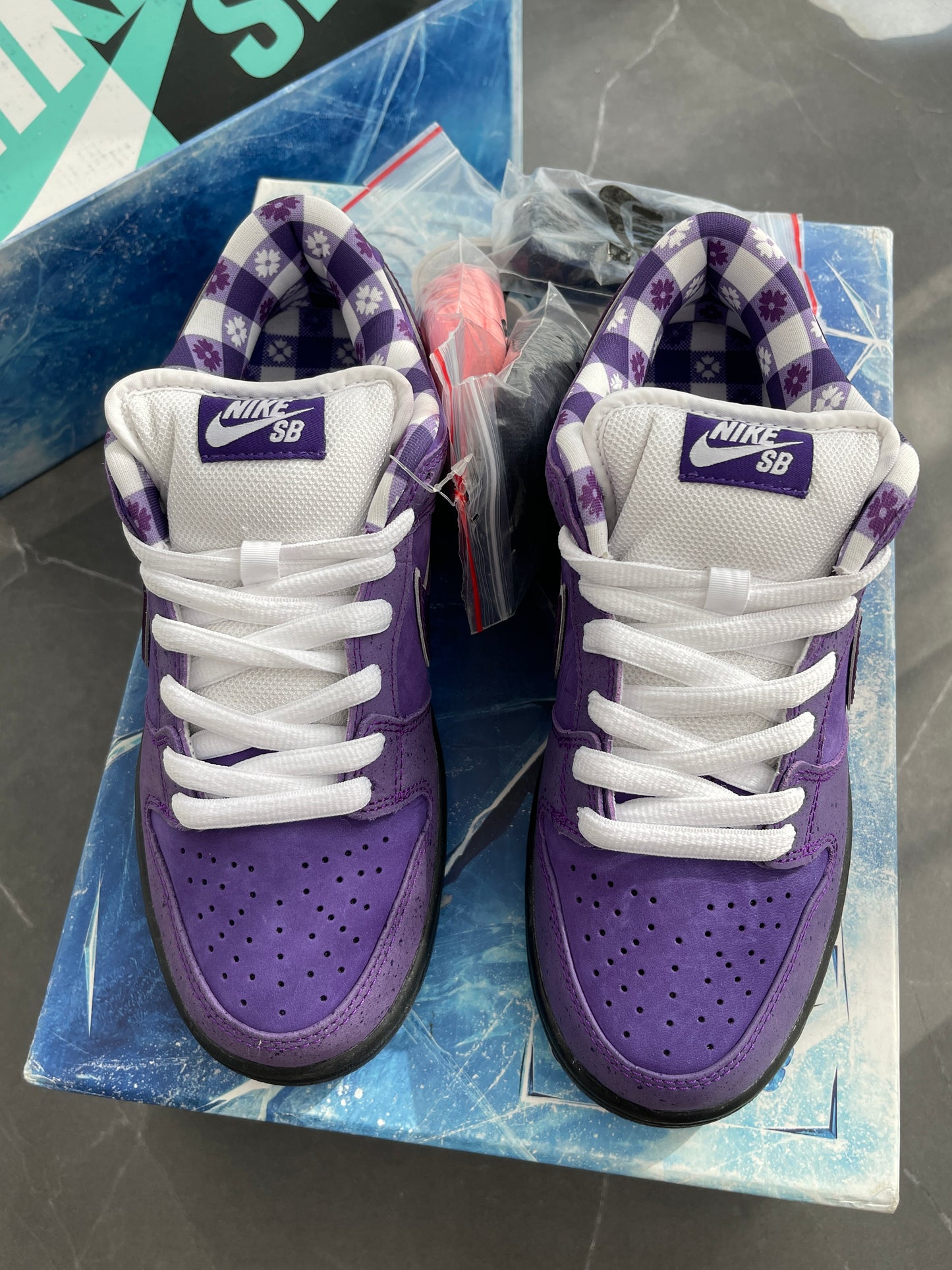 Dunk Low Pro SB Purple Lobster Special Box US6.5