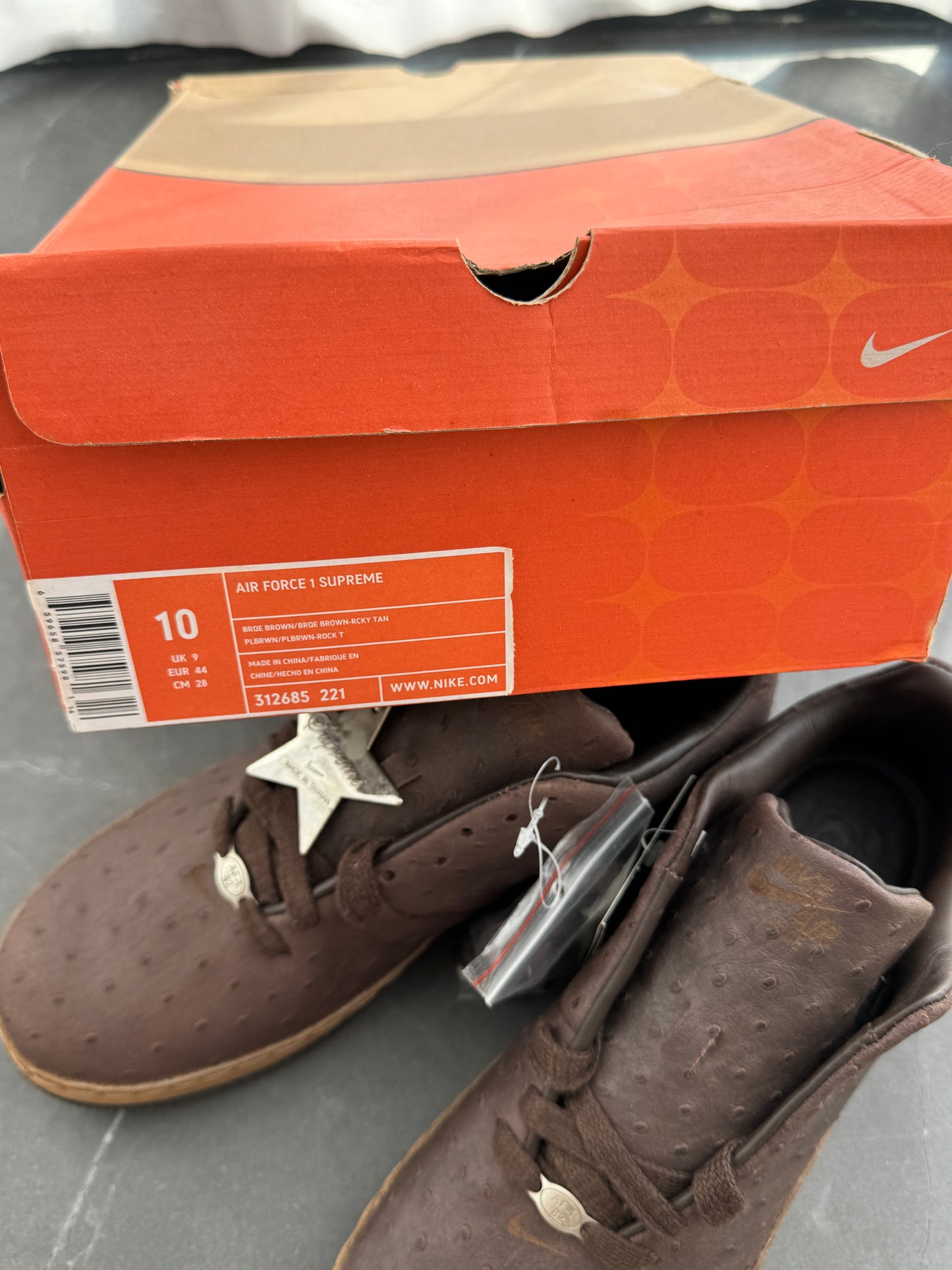 Air Force 1 Low Supreme I/O Ostrich Baroque Brown 2005