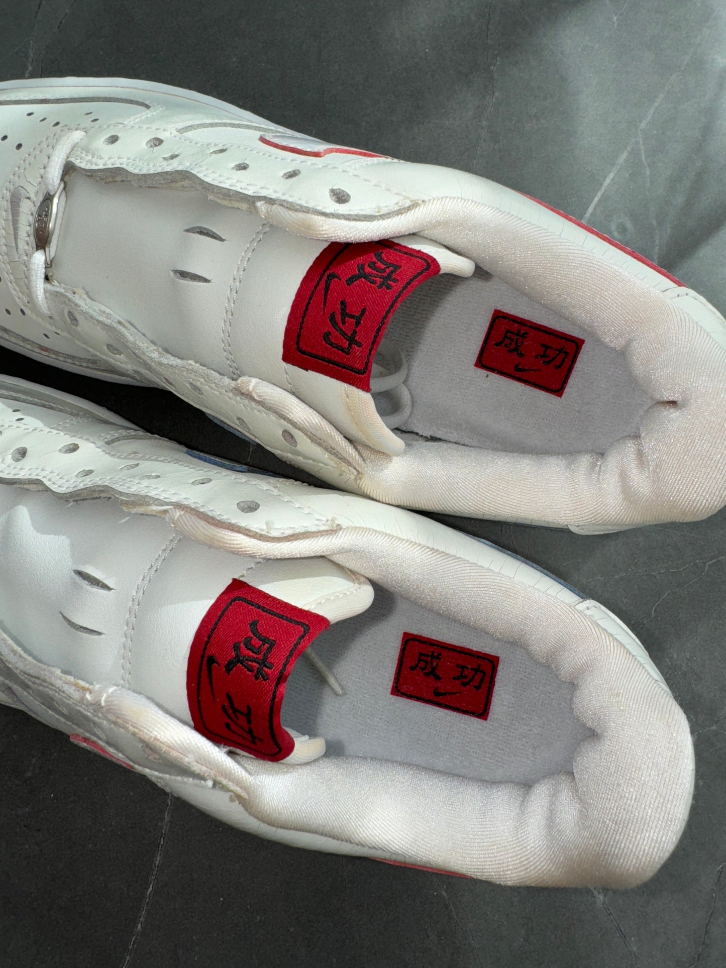Air Force 1 Year Of The Horse 马到成功 2002
