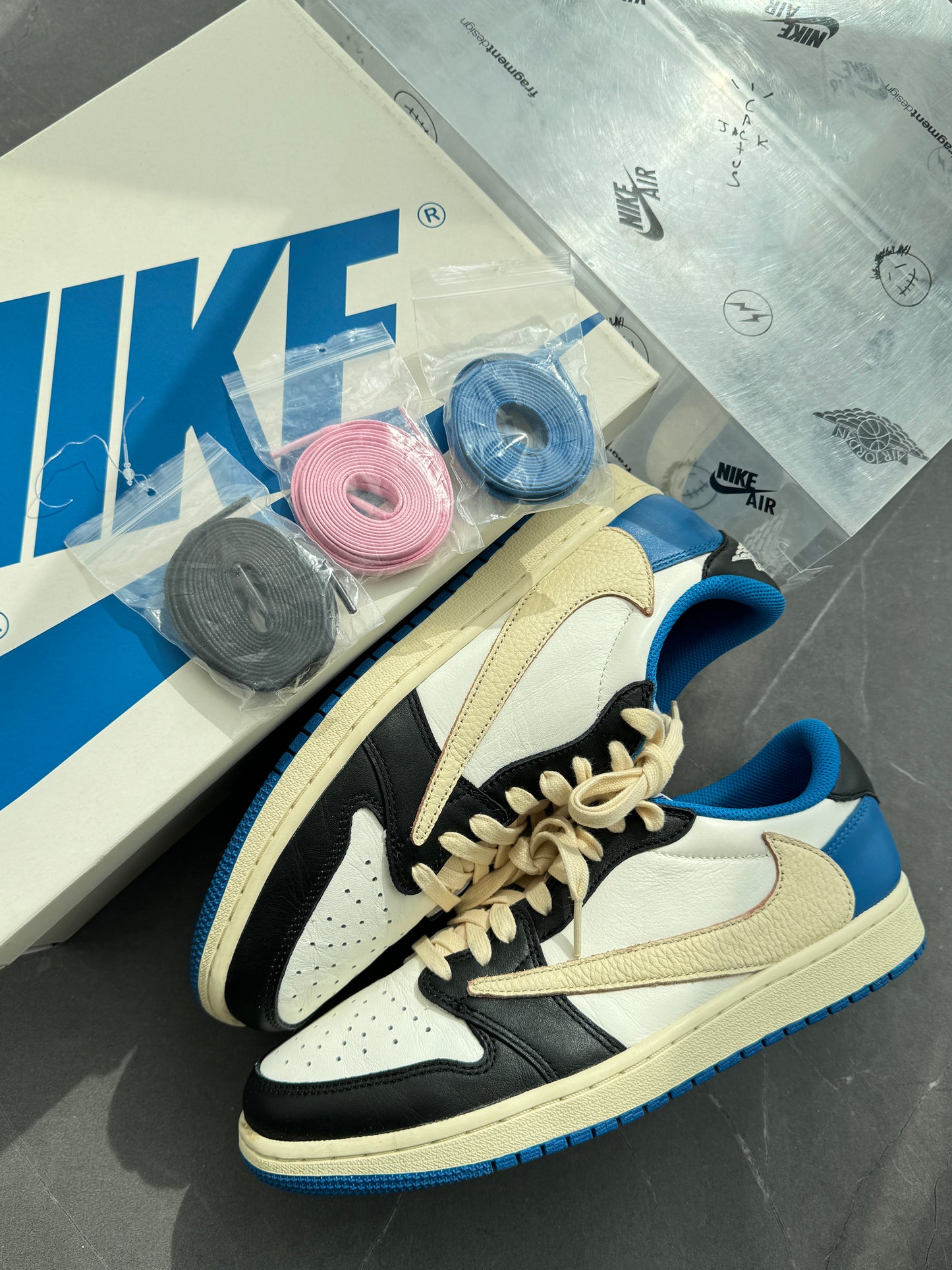 Air Jordan 1 Low Travis Scott Fragment Design US9