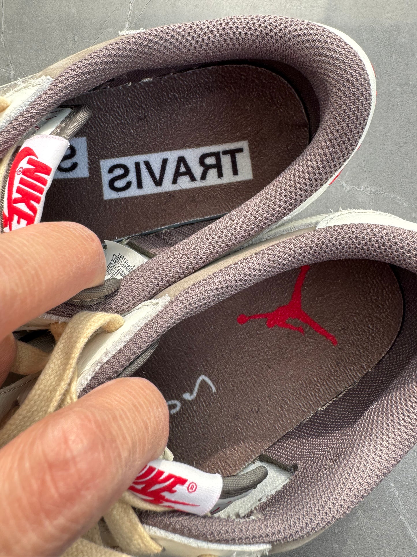 Air Jordan 1 Low Travis Scott Reverse Mocha