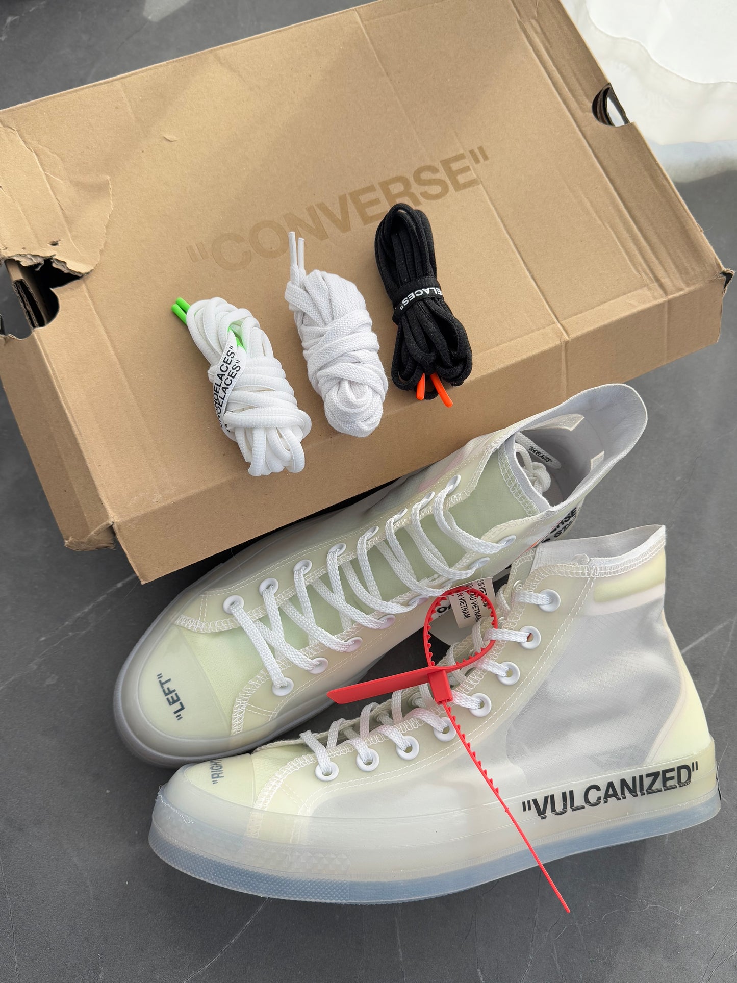 Converse Chuck Taylor All Star Off-White Vulcanized US10