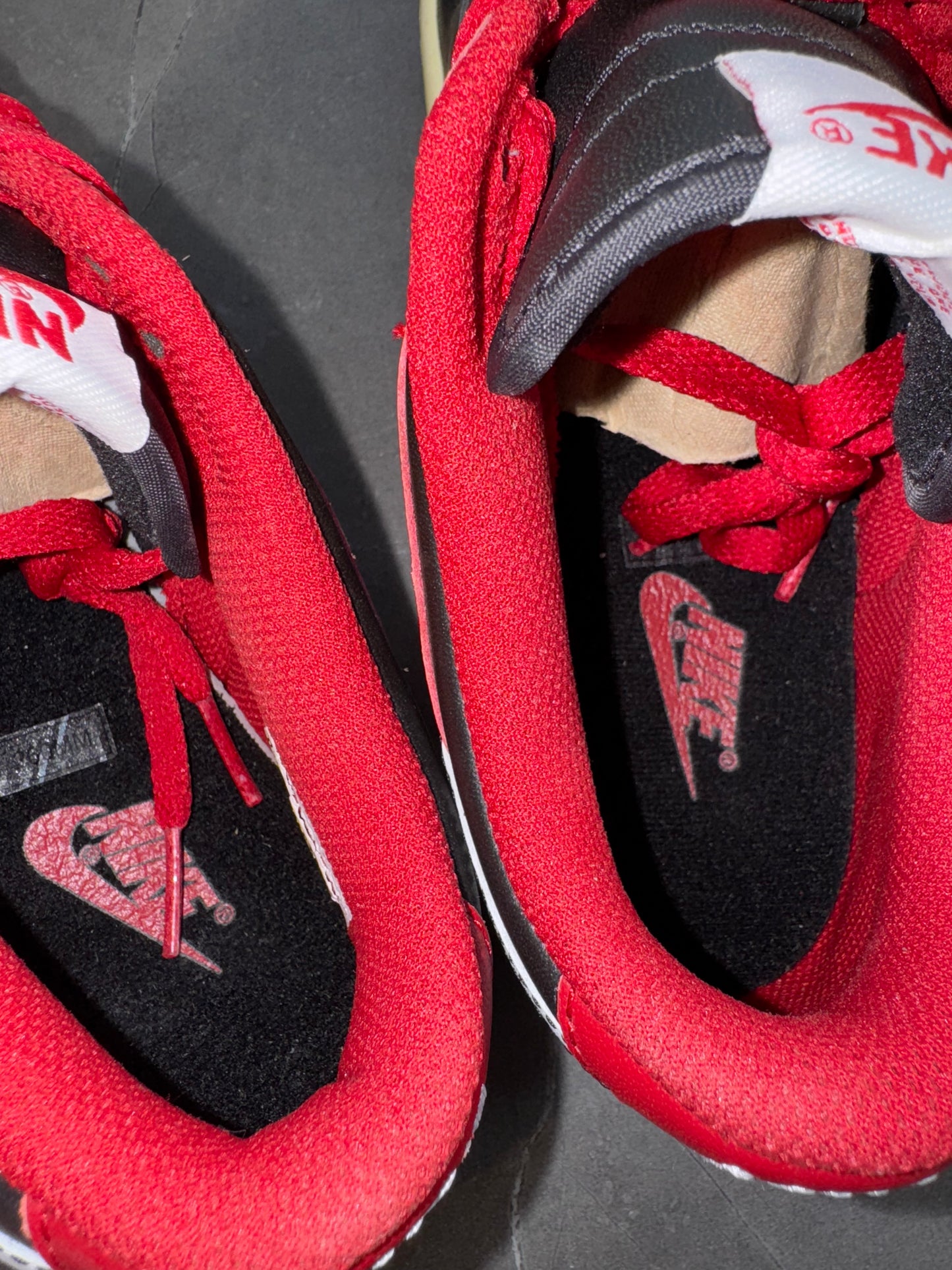 Dunk Low CL Black White Varsity Red 2006