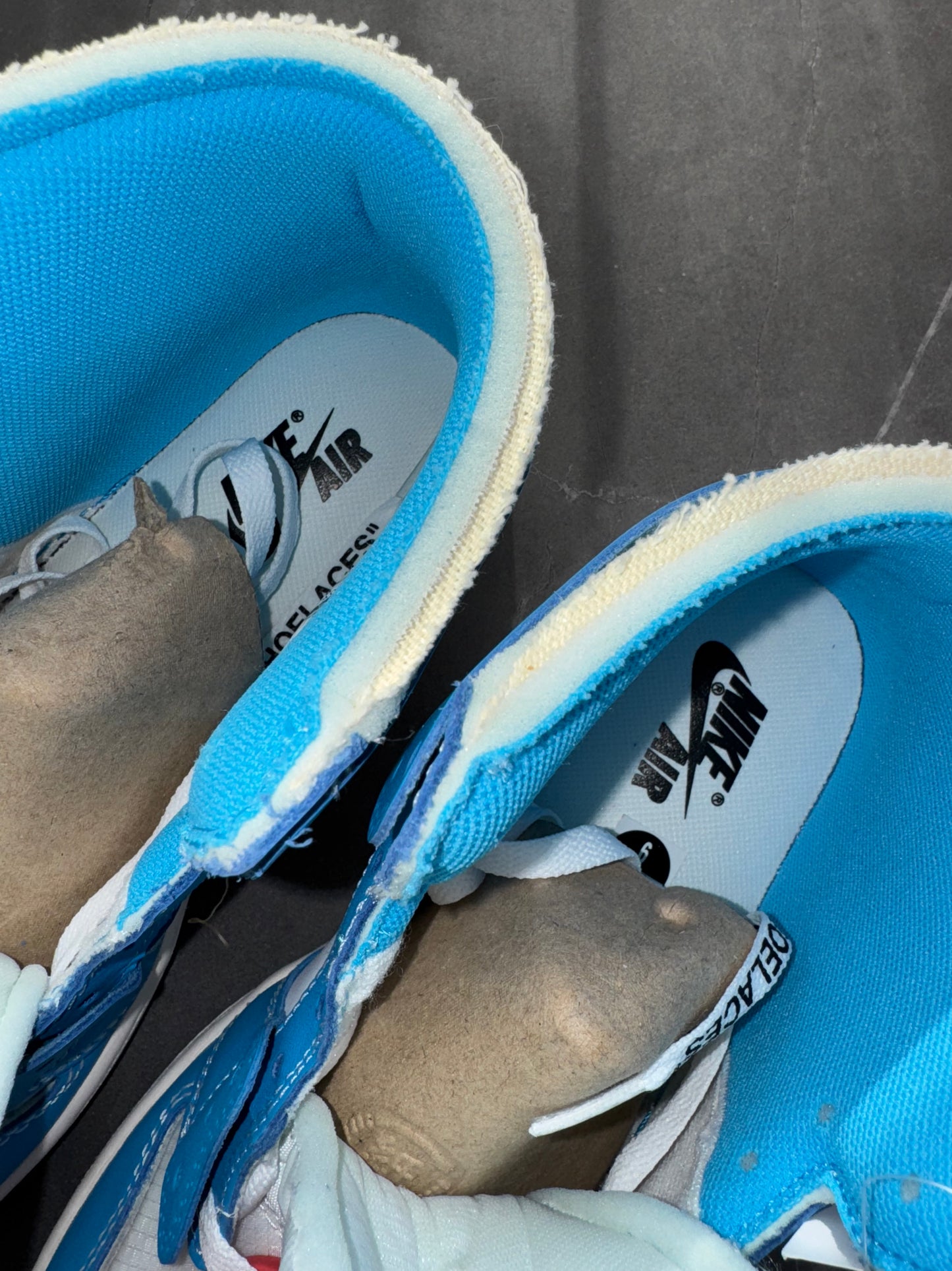 Air Jordan 1 High University Blue