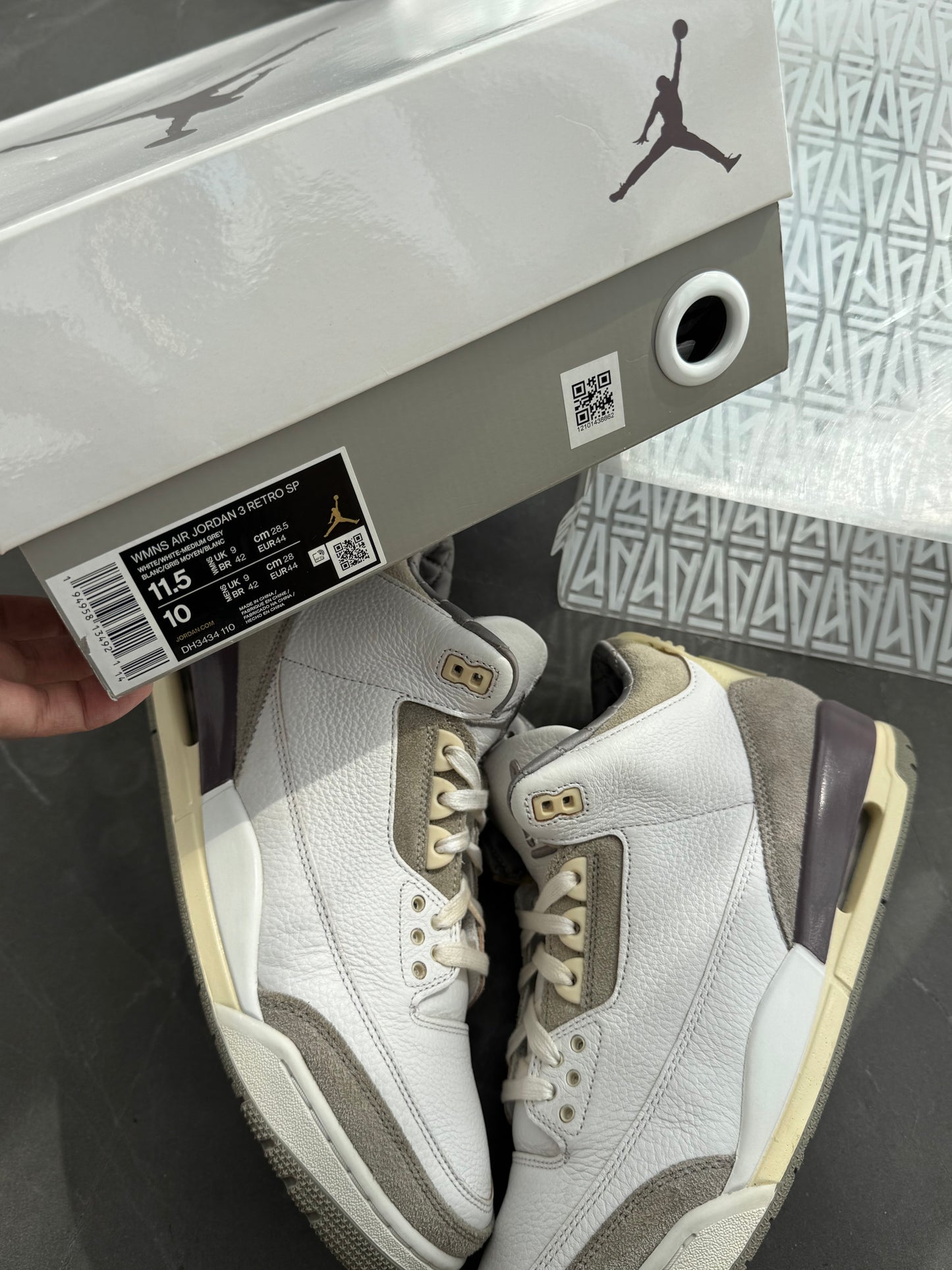 Air Jordan 3 A Ma Maniere