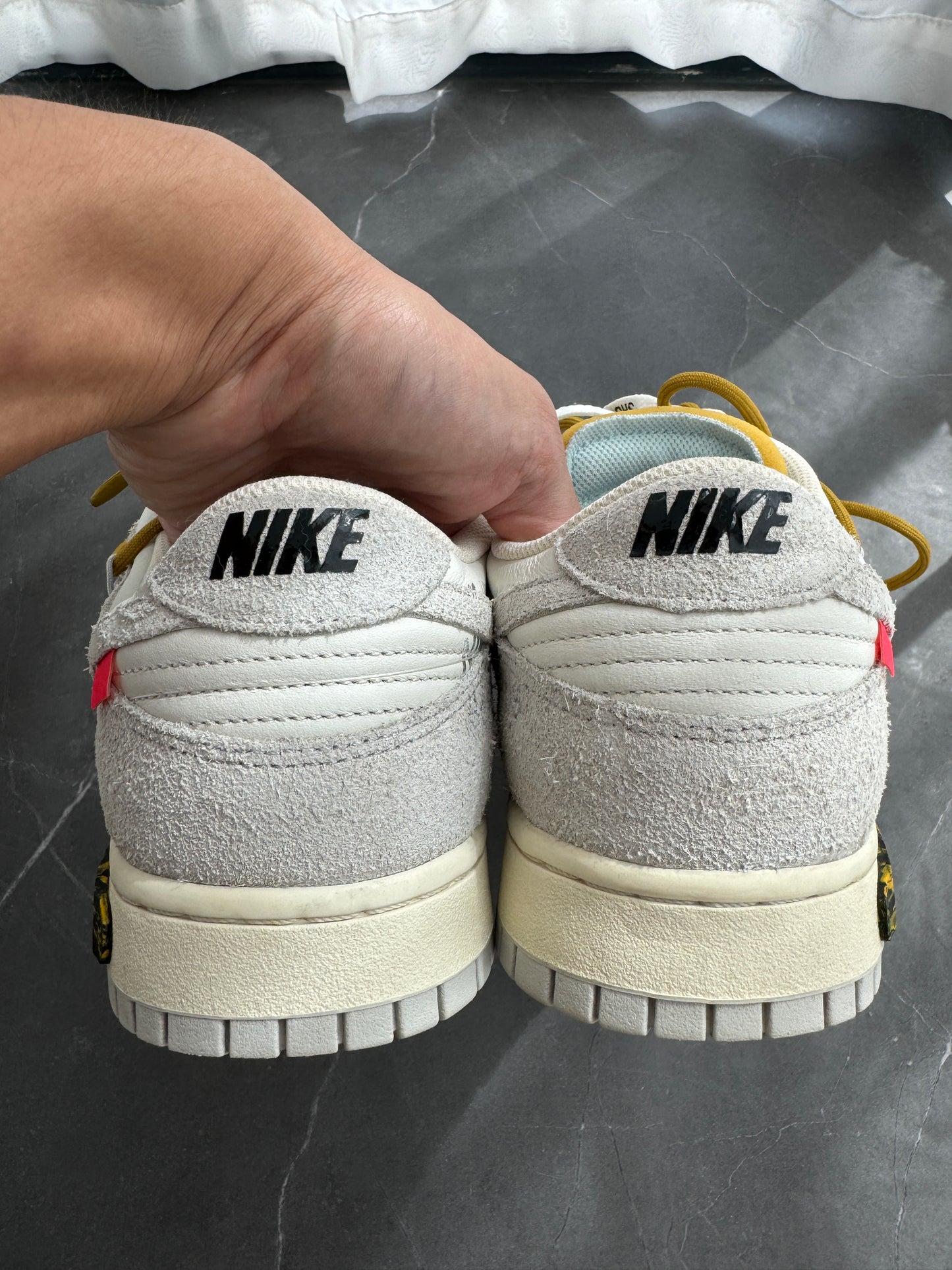 Dunk Low Off-White Lot37