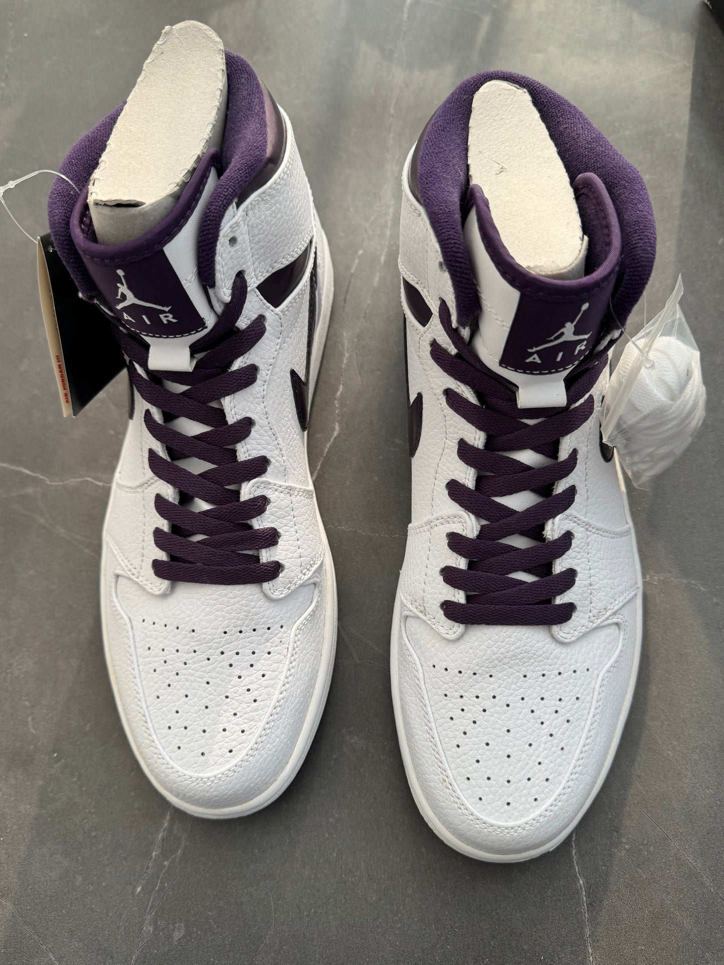 Air Jordan 1 High "Do The Right Thing" Pack 2009 Purple