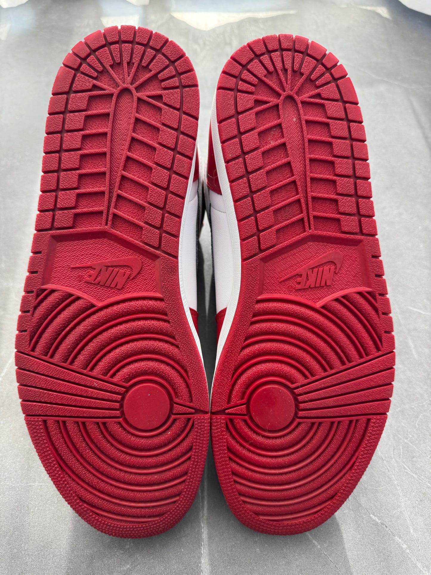 Air Jordan 1 High Chicago 2015 US12