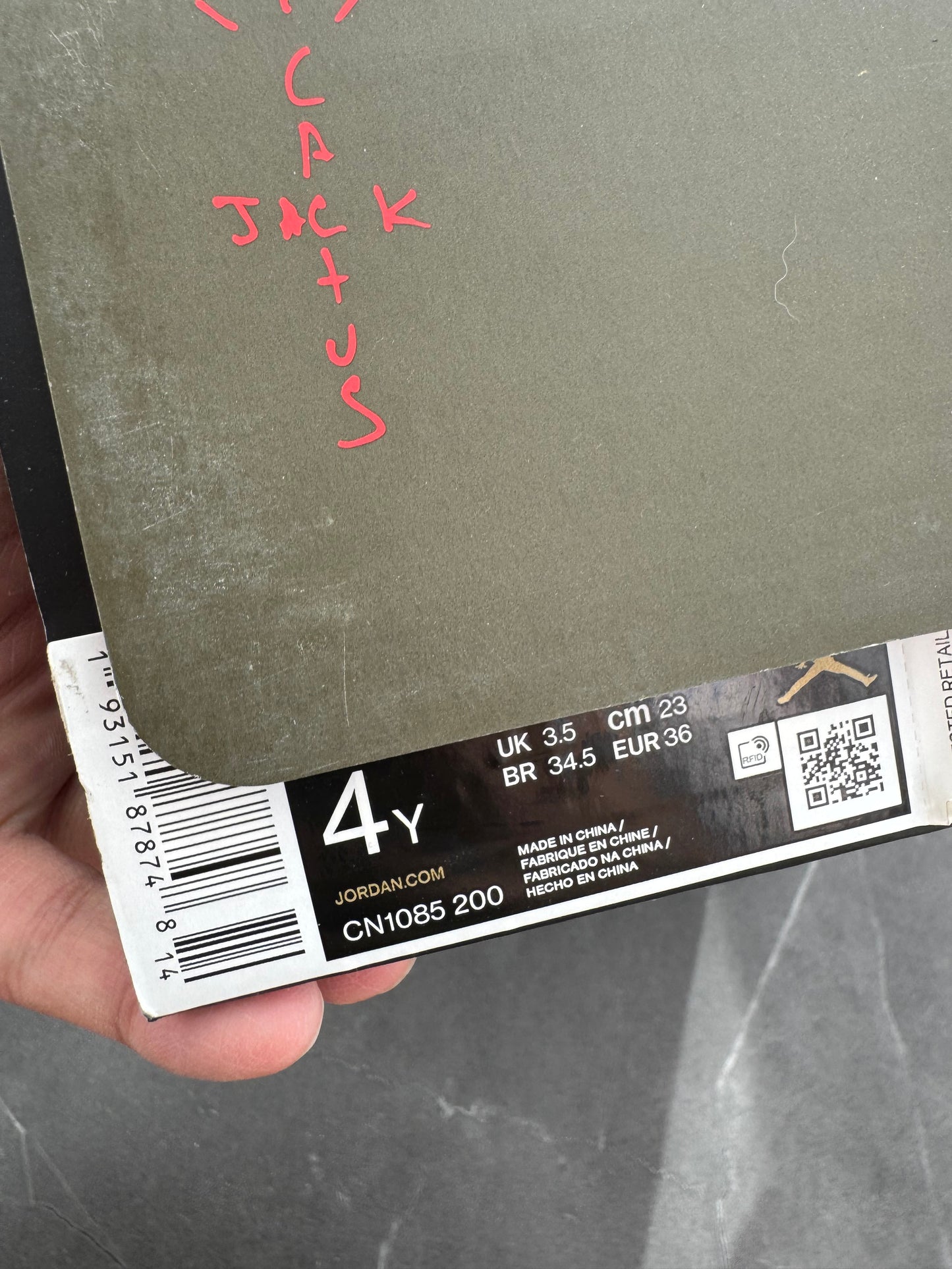 Air Jordan 6 Travis Scott Olive US4