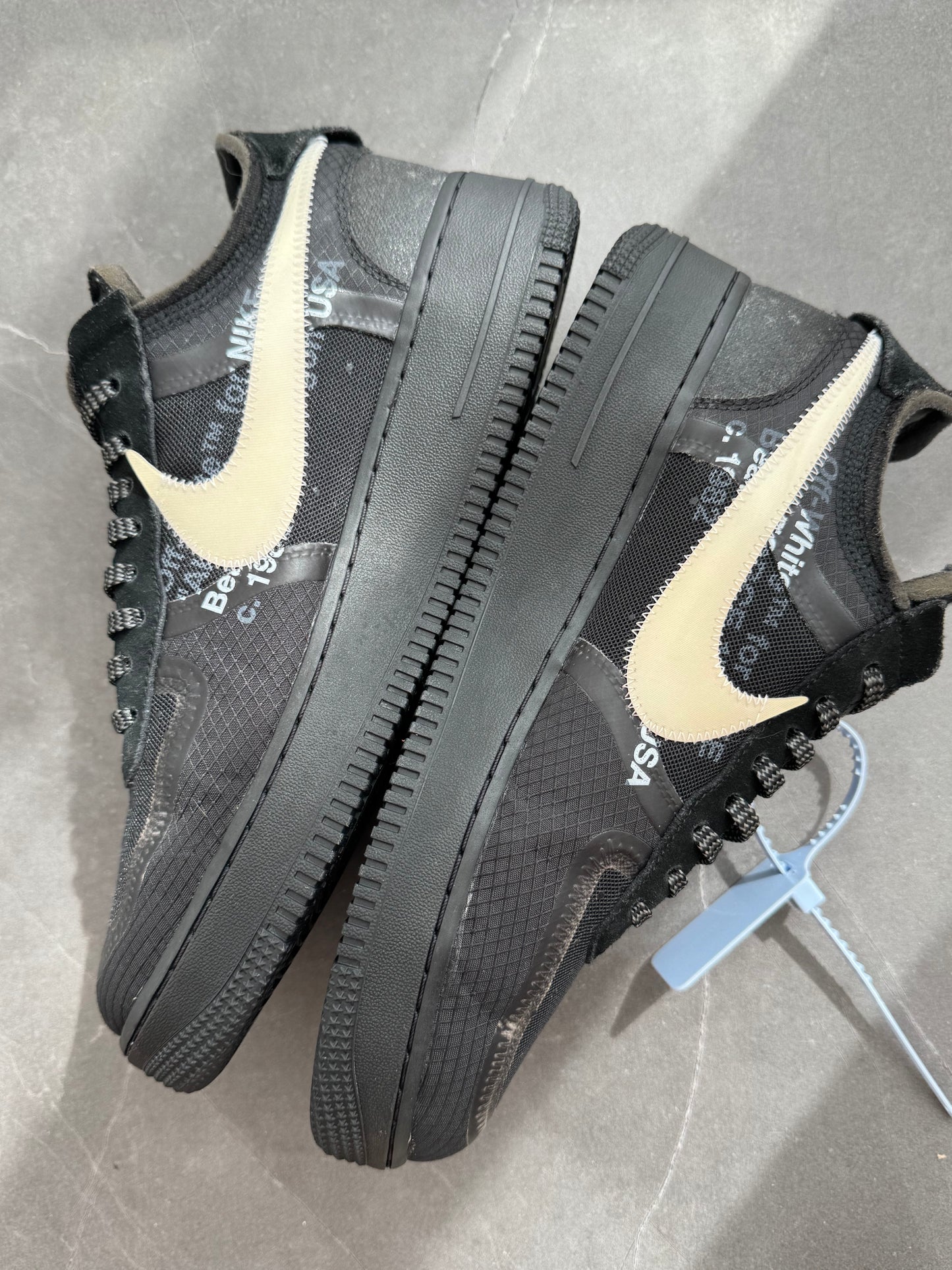 Air Force 1 Low Off-White Black US9 Lot2