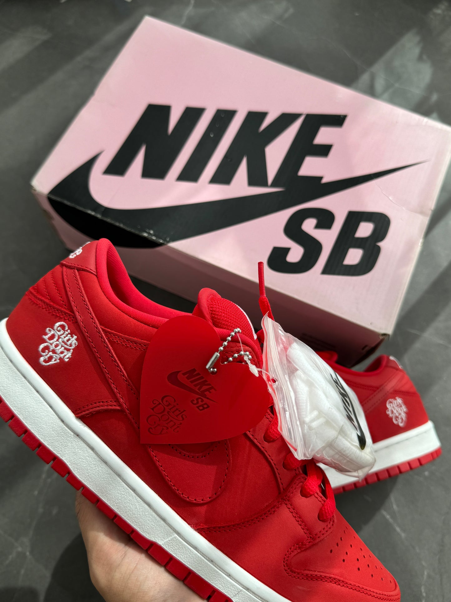 Dunk Low Pro SB Verdy Girls Don‘t Cry