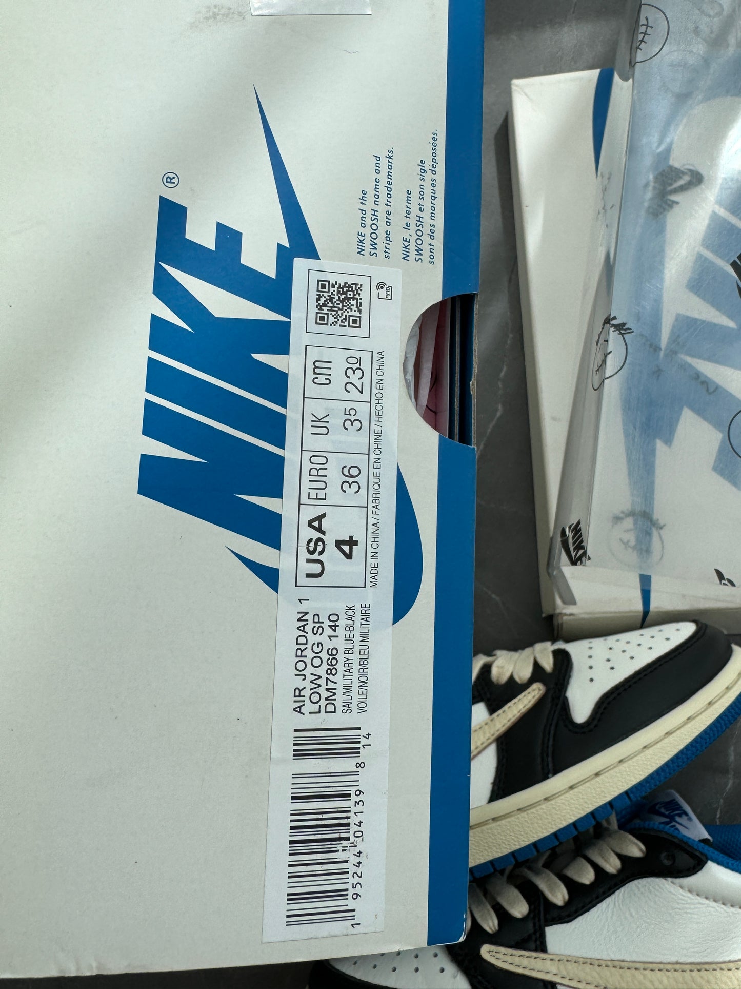 Air Jordan 1 Low Travis Scott Fragment Design US4