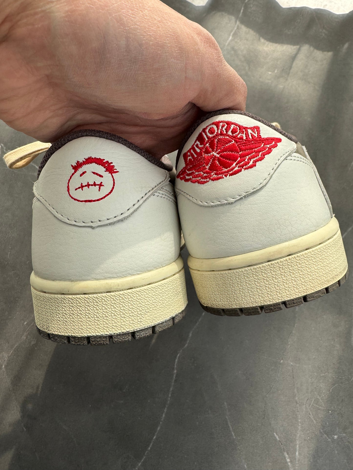 Air Jordan 1 Low Travis Scott Reverse Mocha