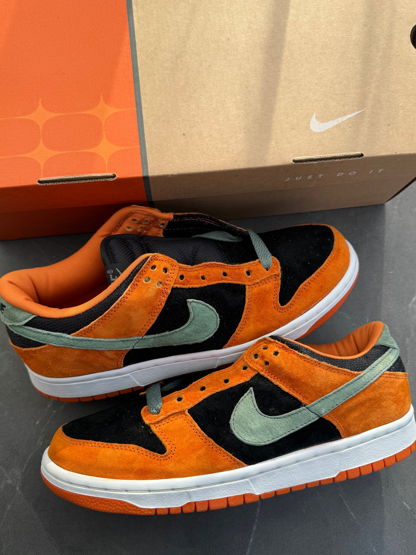 Dunk Low Pro B COJP Ceramic OG