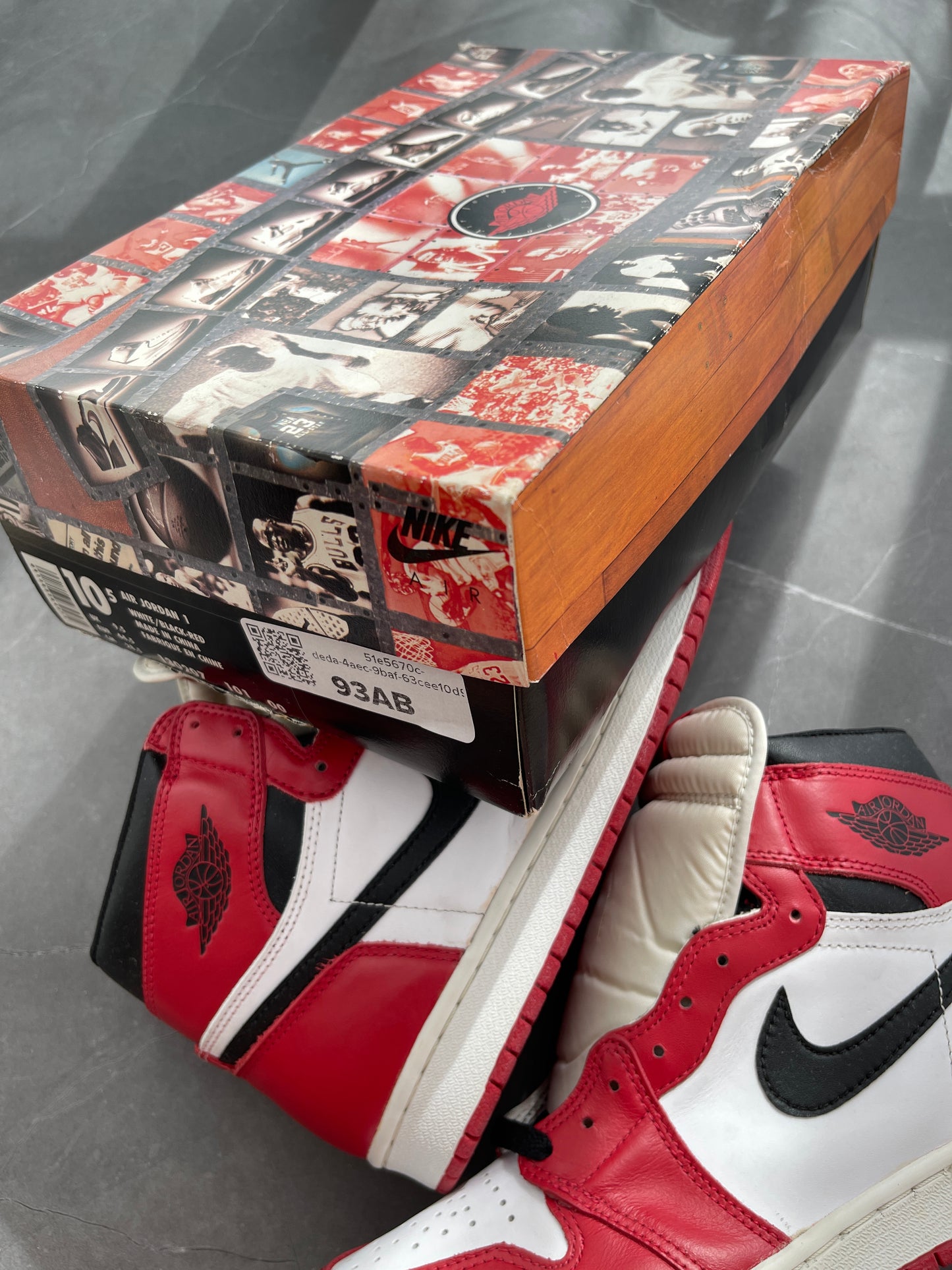 Air Jordan 1 High Chicago 1994