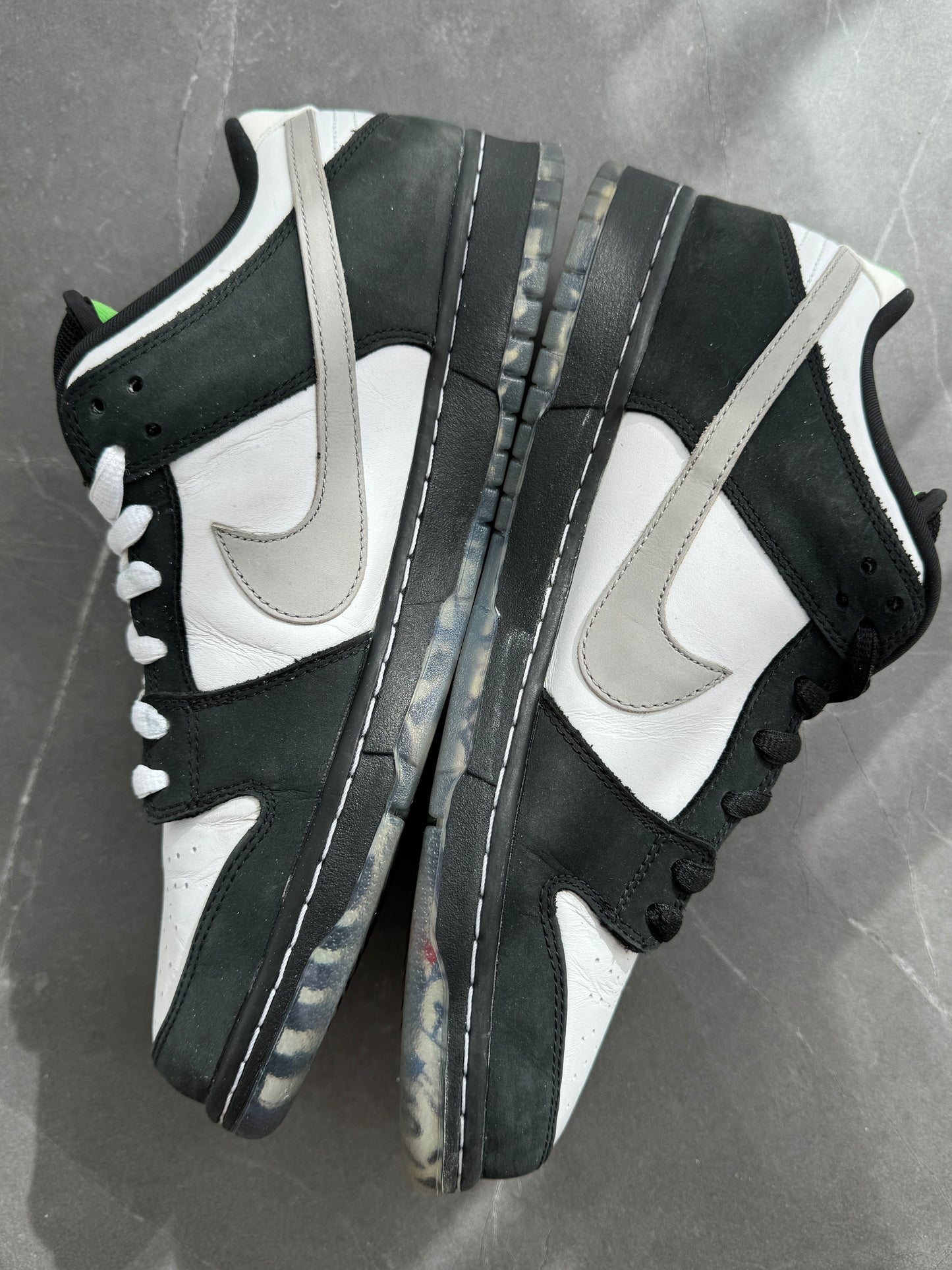 Dunk Low Pro SB Panda Pigeon US12