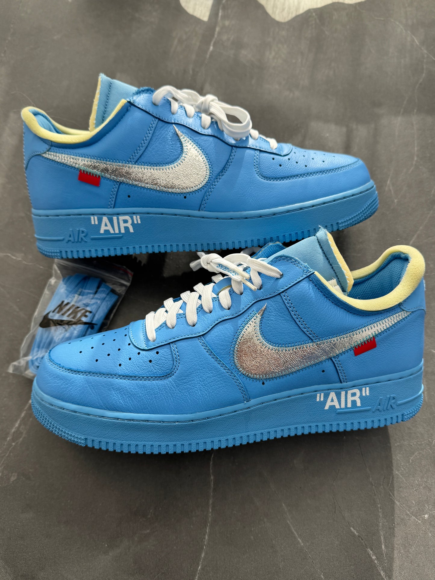 Air Force 1 Low Off-White MCA University Blue US12