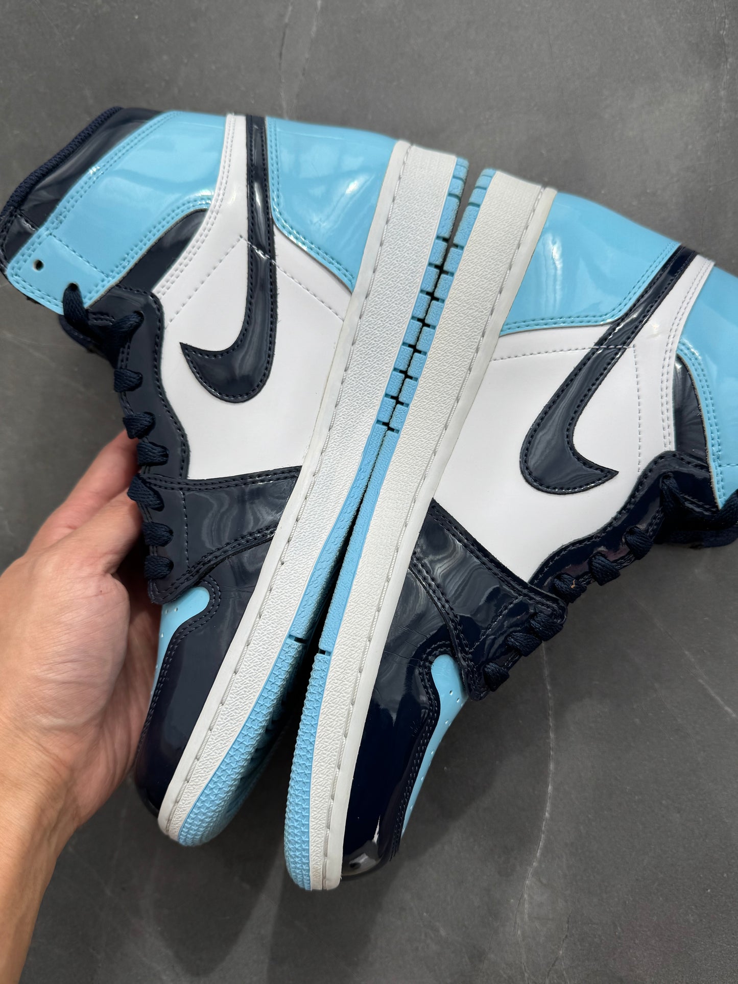 Air Jordan 1 High UNC Patent