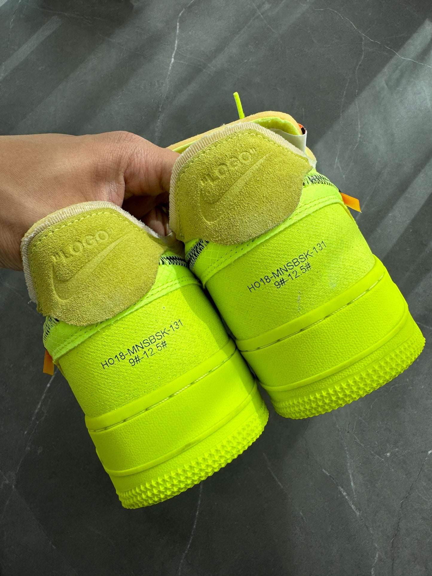 Air Force 1 Low Off-White Volt