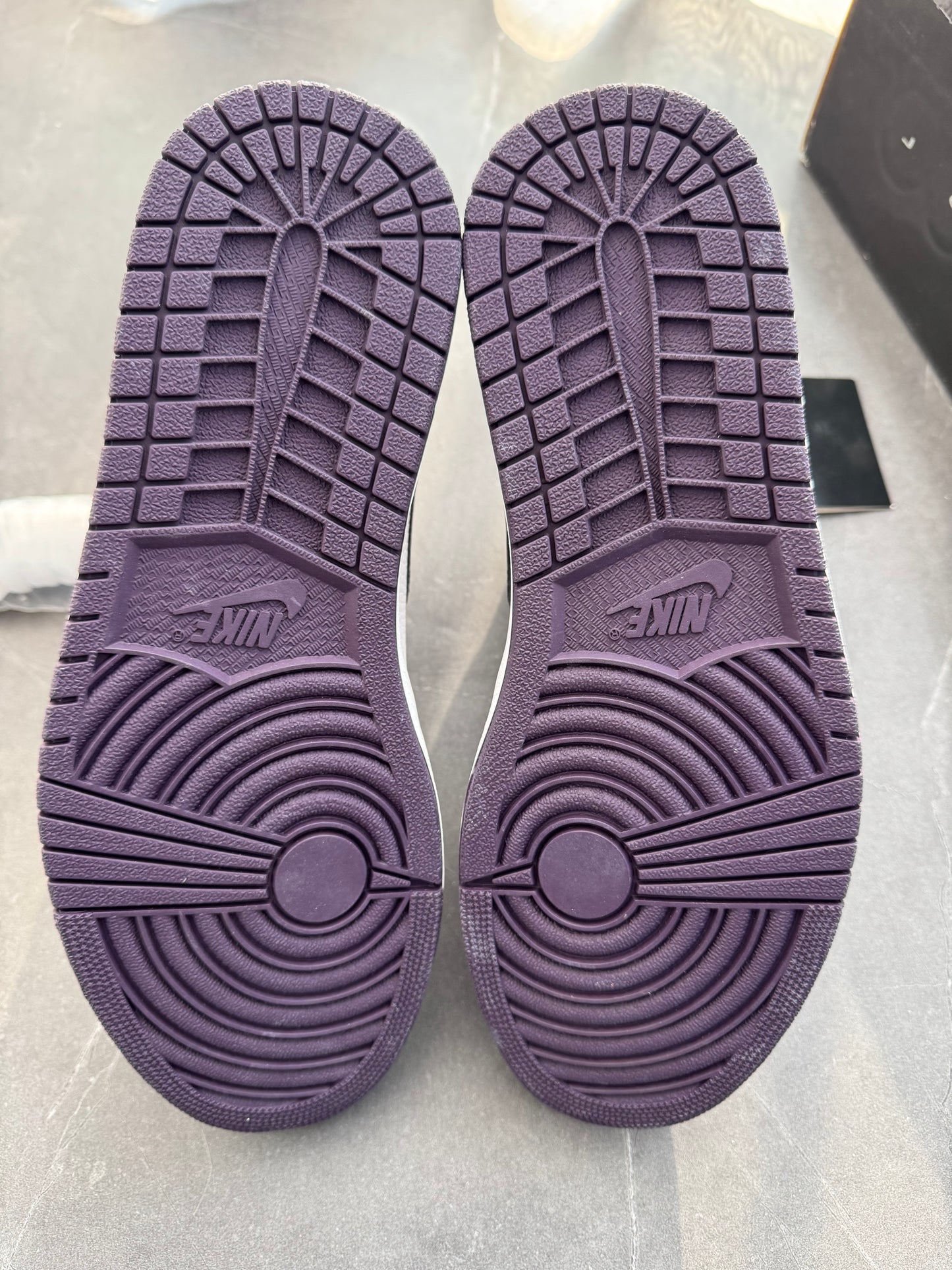Air Jordan 1 High "Do The Right Thing" Pack 2009 Purple