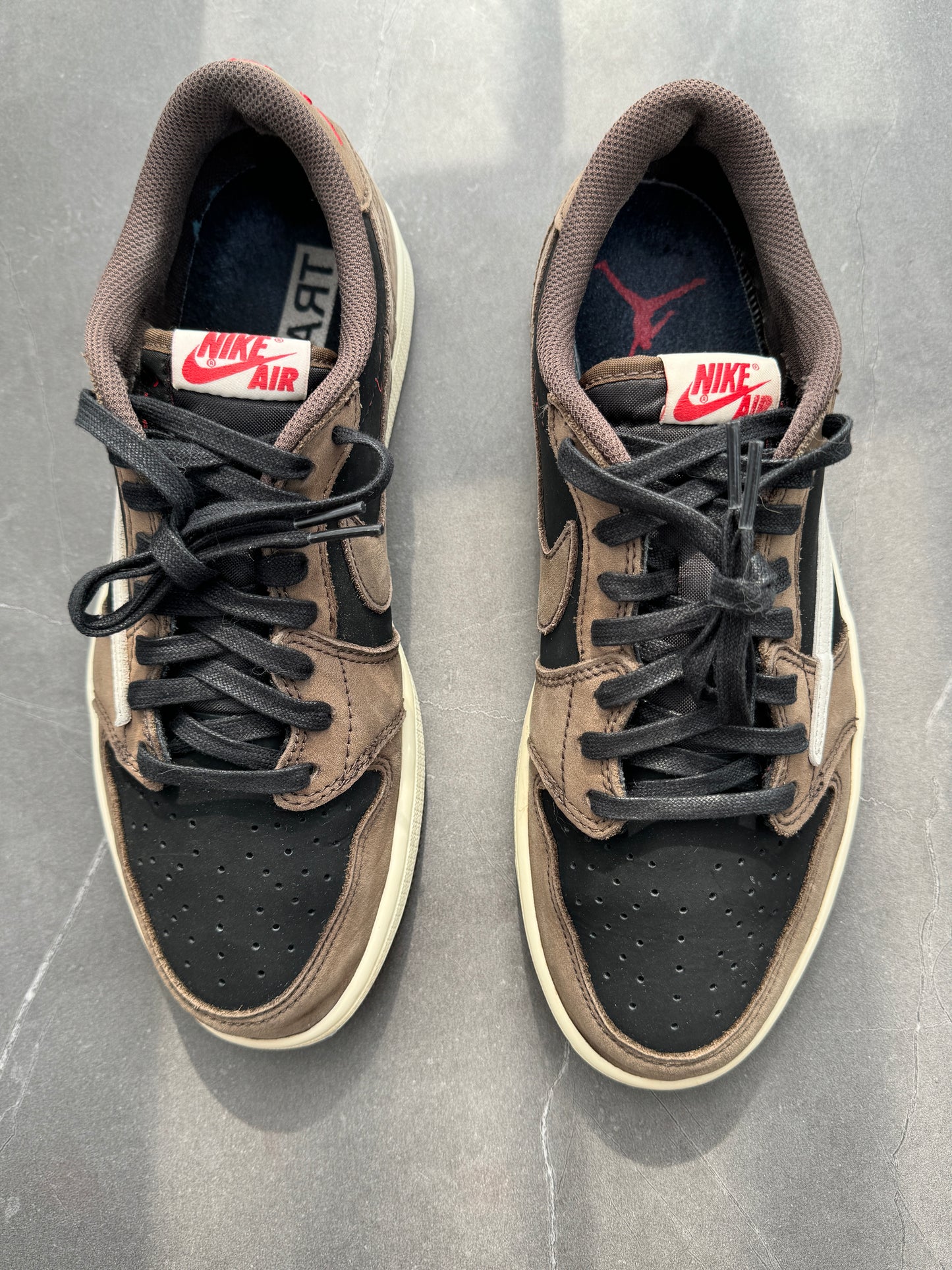 Air Jordan 1 Low Travis Scott Mocha US9