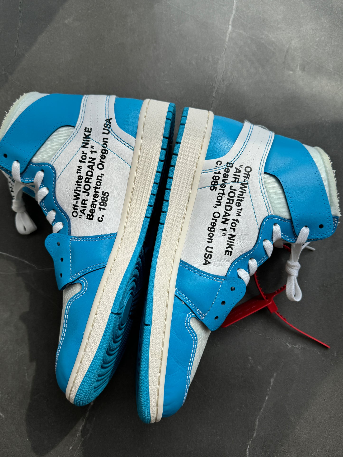 Air Jordan 1 High Off-White University Blue US9.5