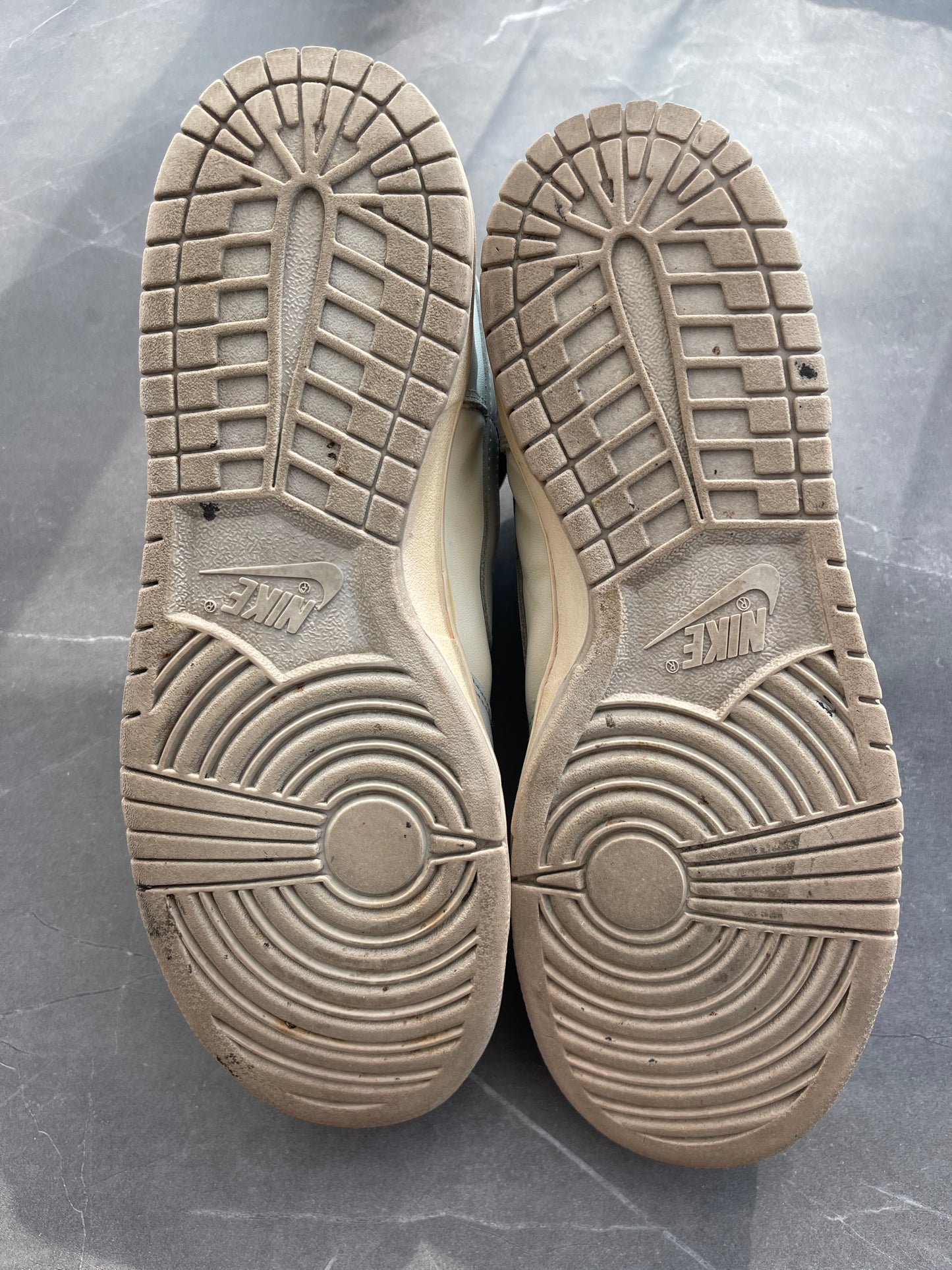 Dunk High VNTG Pack Neutural Grey Sail 2008 US11