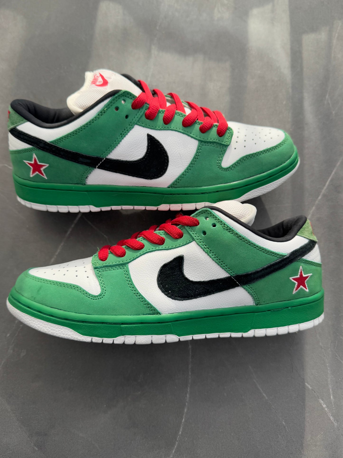 Dunk Low Pro SB Heineken US10