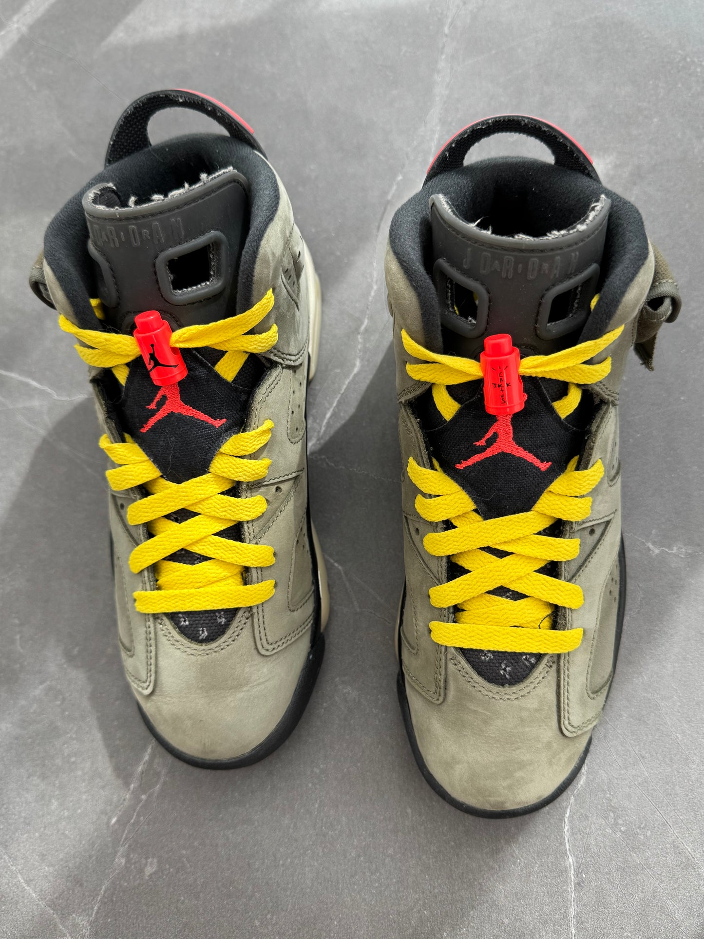 Air Jordan 6 Travis Scott Olive US4