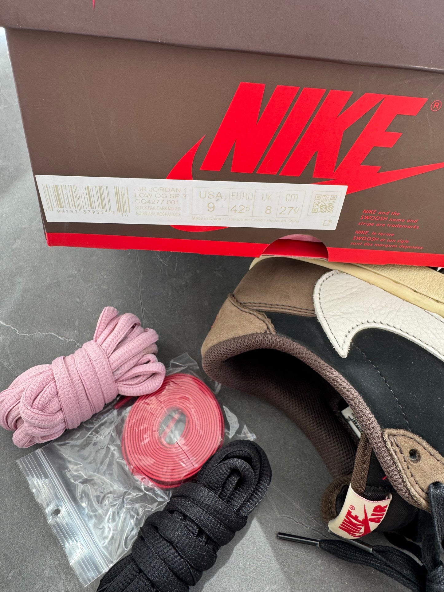 Air Jordan 1 Low Travis Scott Mocha US9