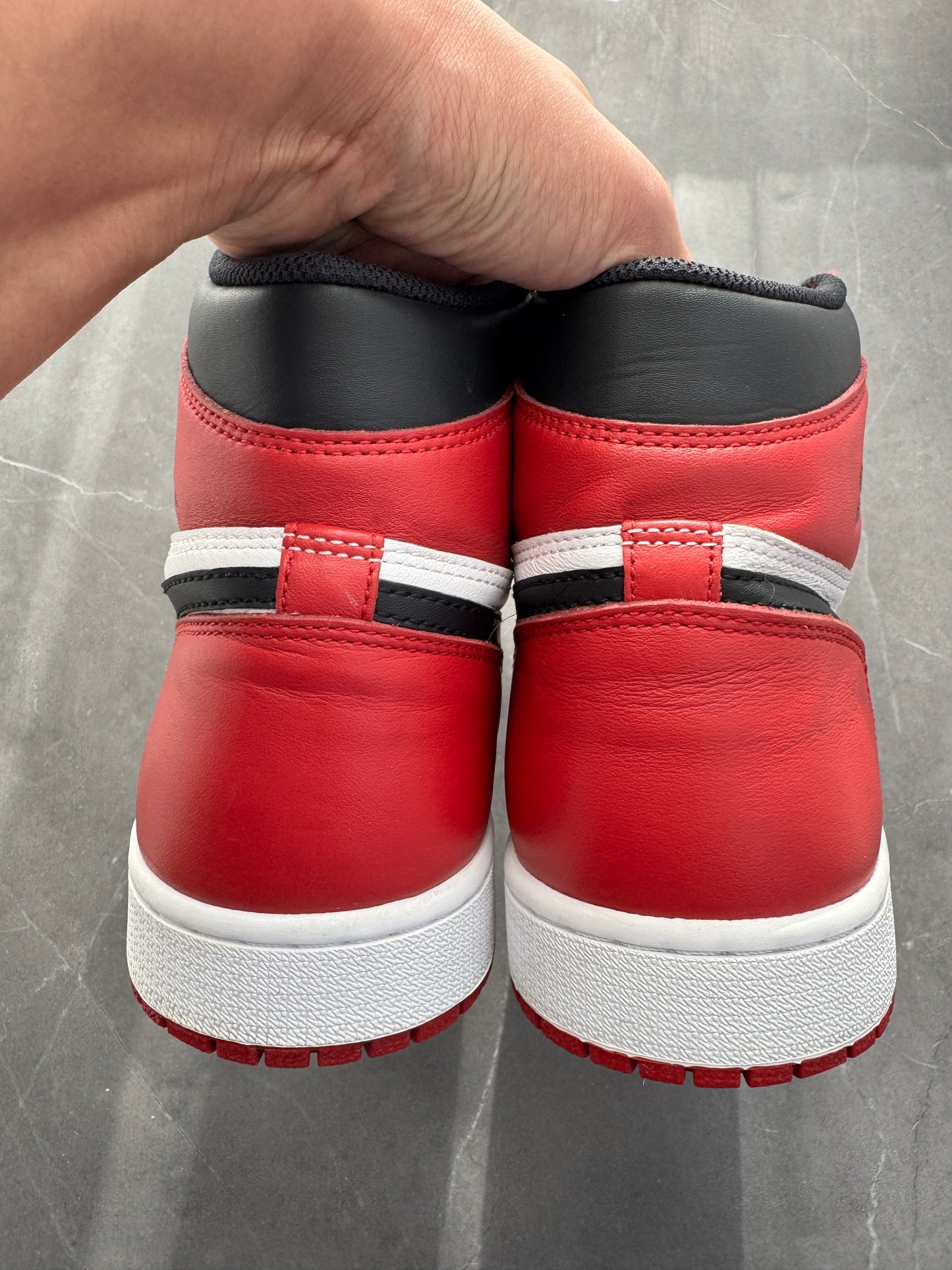 Air Jordan 1 High Chicago 2015 US12