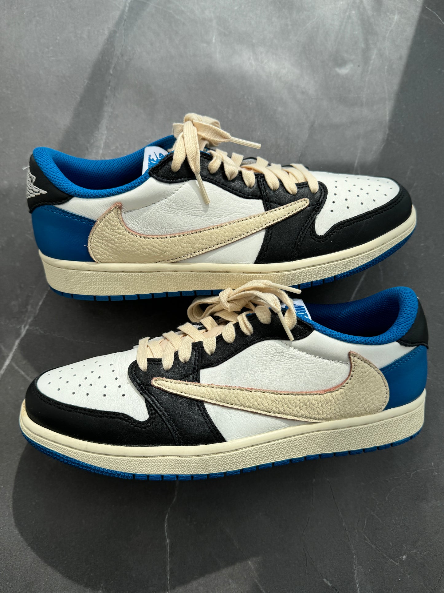 Air Jordan 1 Low Travis Scott Fragment Design US9
