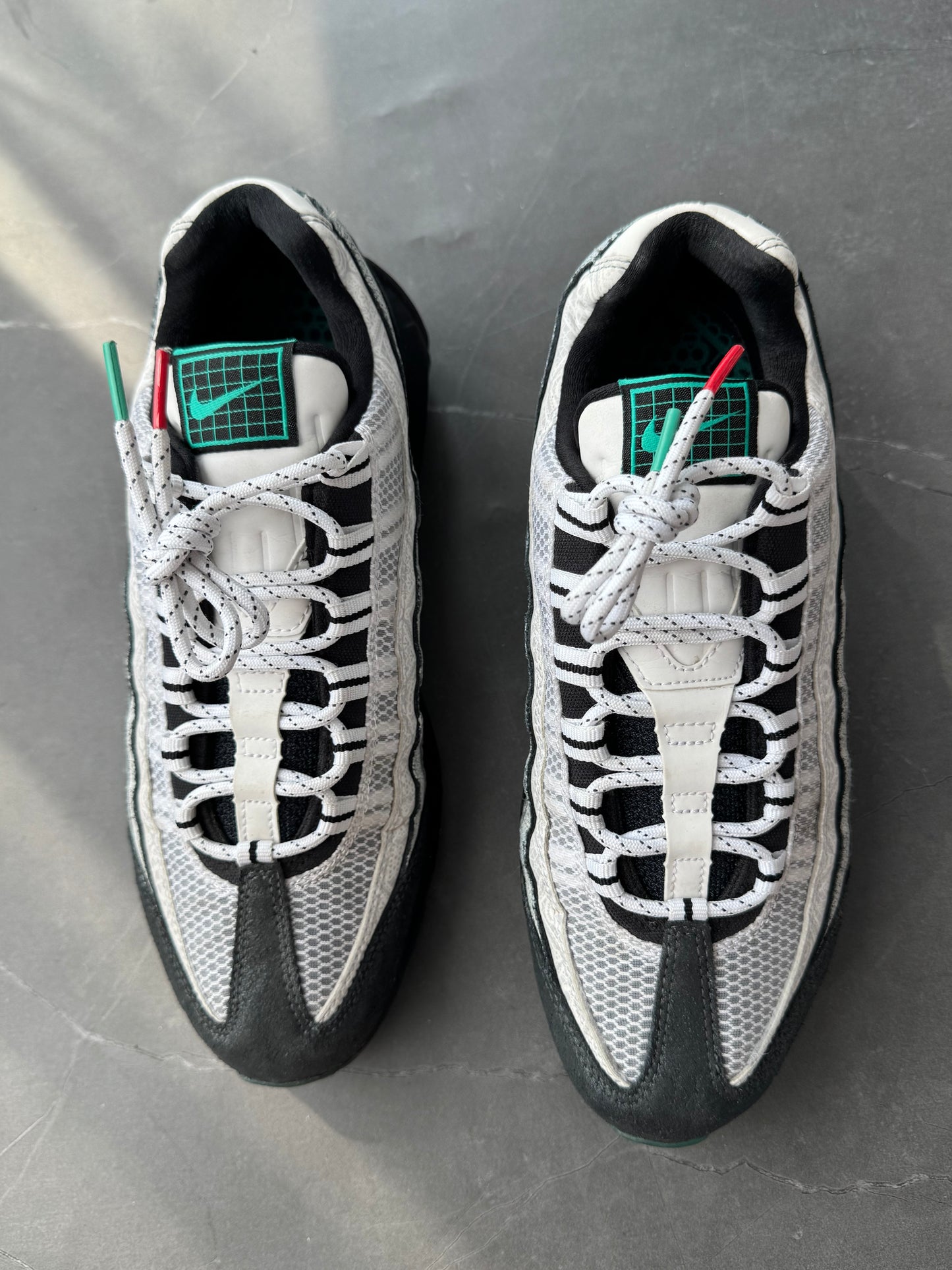 Air Max 95 Day of the Dead