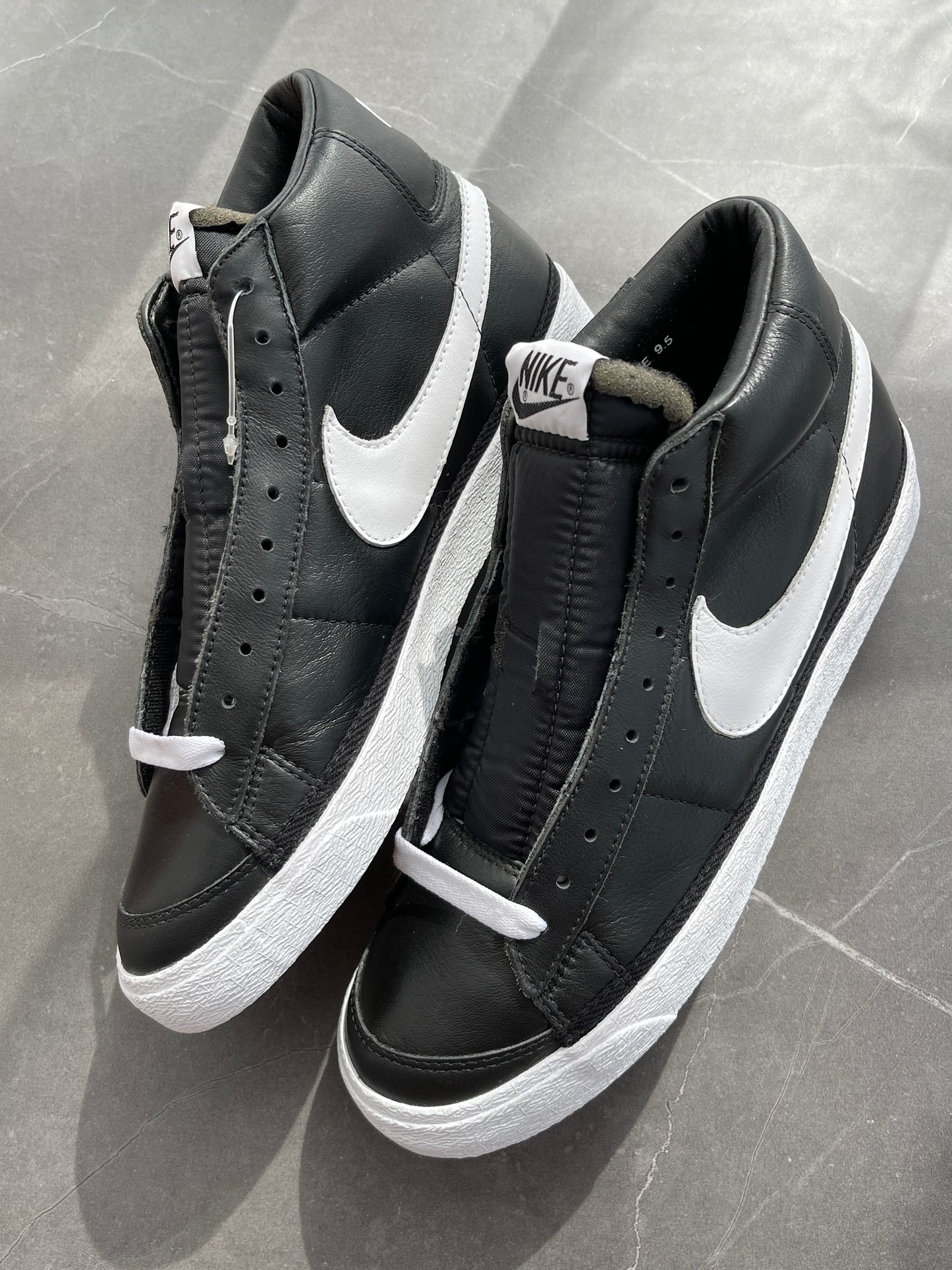 Nike Blazer Mid OG Black White 2003