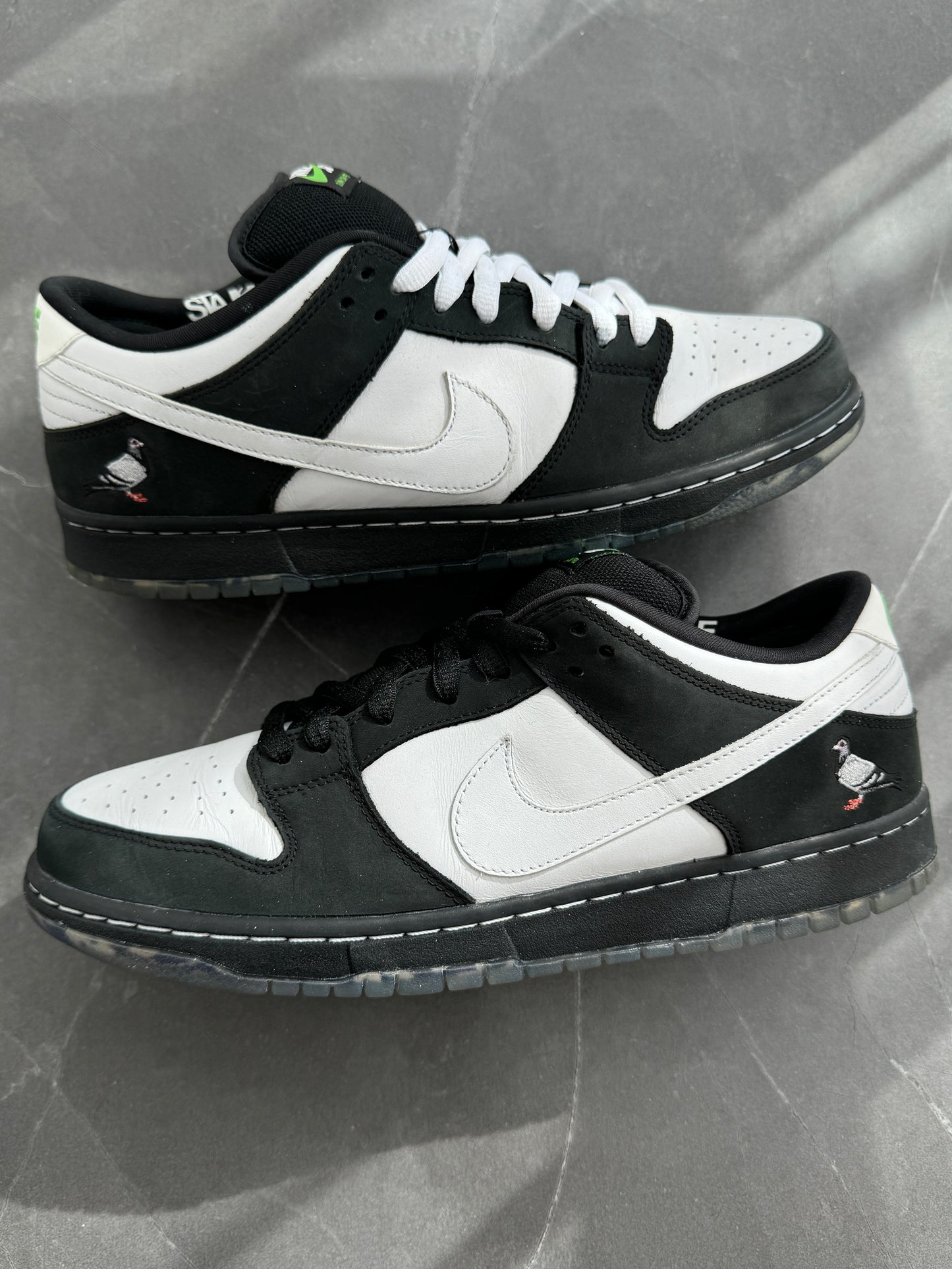 Dunk Low Pro SB Panda Pigeon US12
