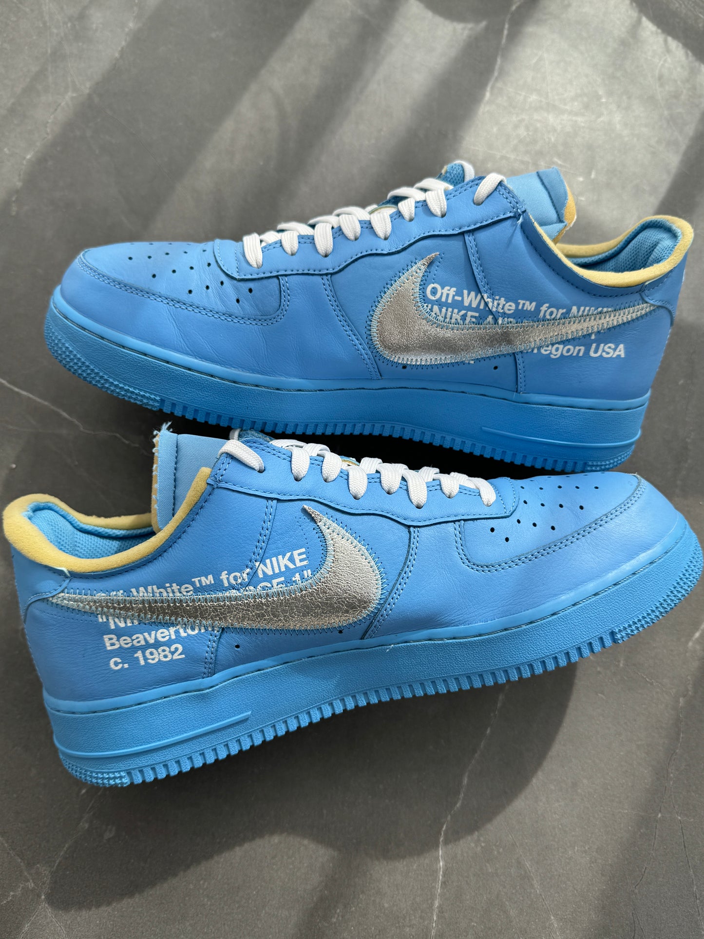 Air Force 1 Low Off-White University Blue MCA US12