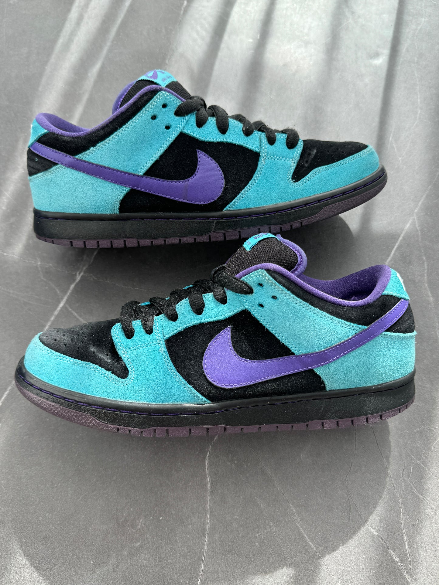 Dunk Low Pro SB Skeletor 2011 US8.5