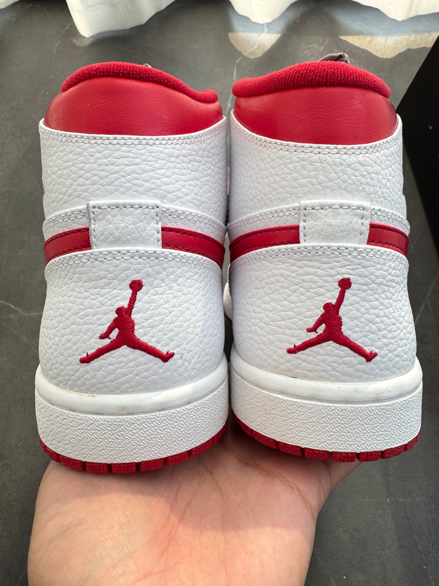 Air Jordan 1 High "Do The Right Thing" Pack 2009 Red