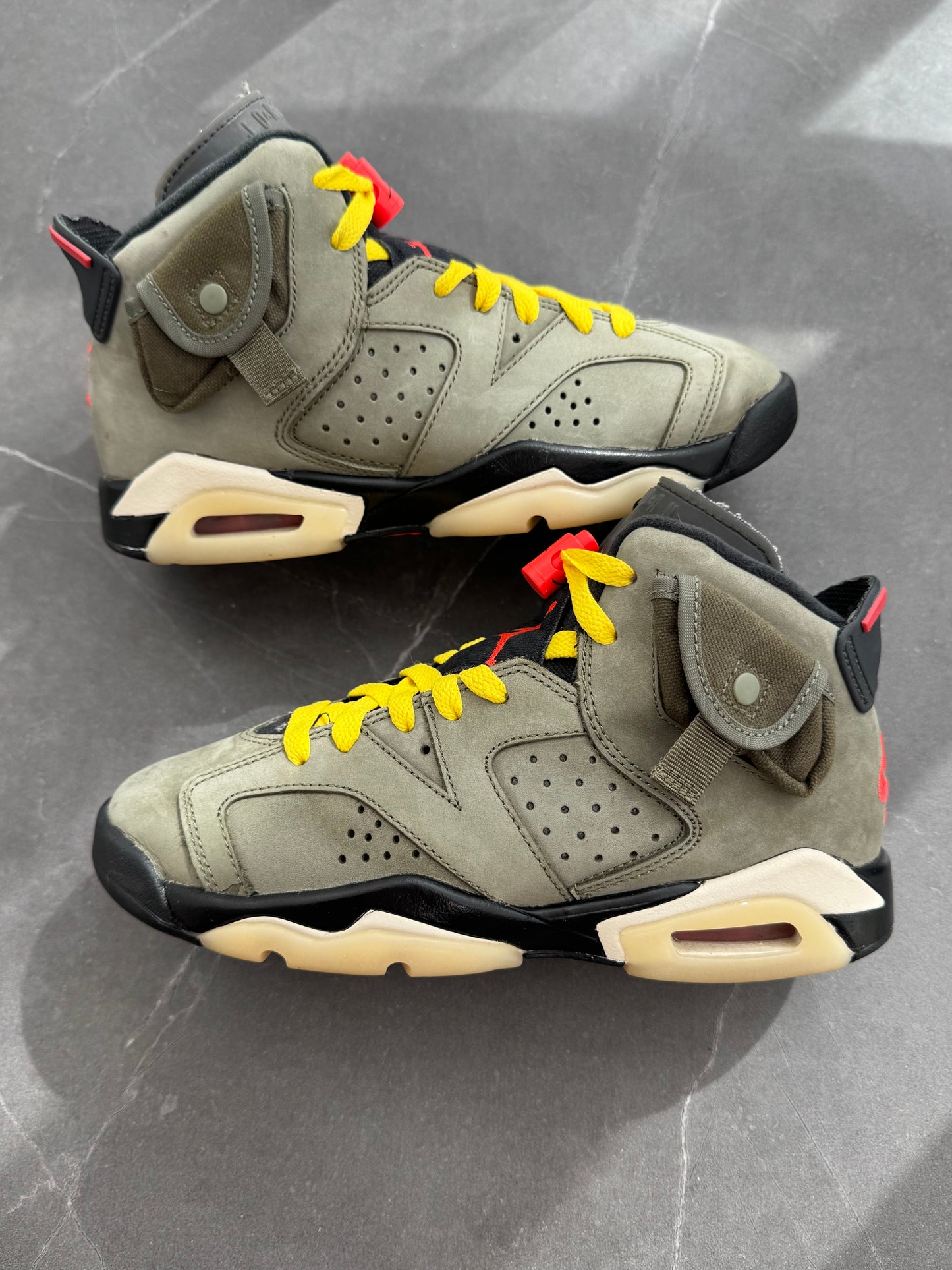 Air Jordan 6 Travis Scott Olive US4