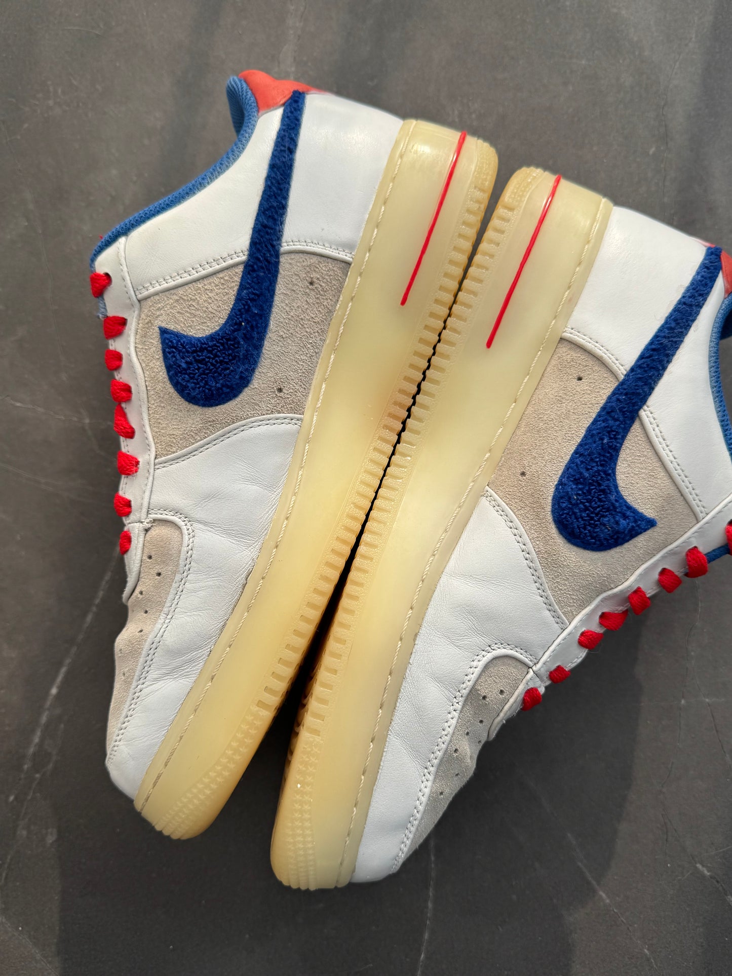 Air Force 1 Low Supreme Year Of Rabbit 2011