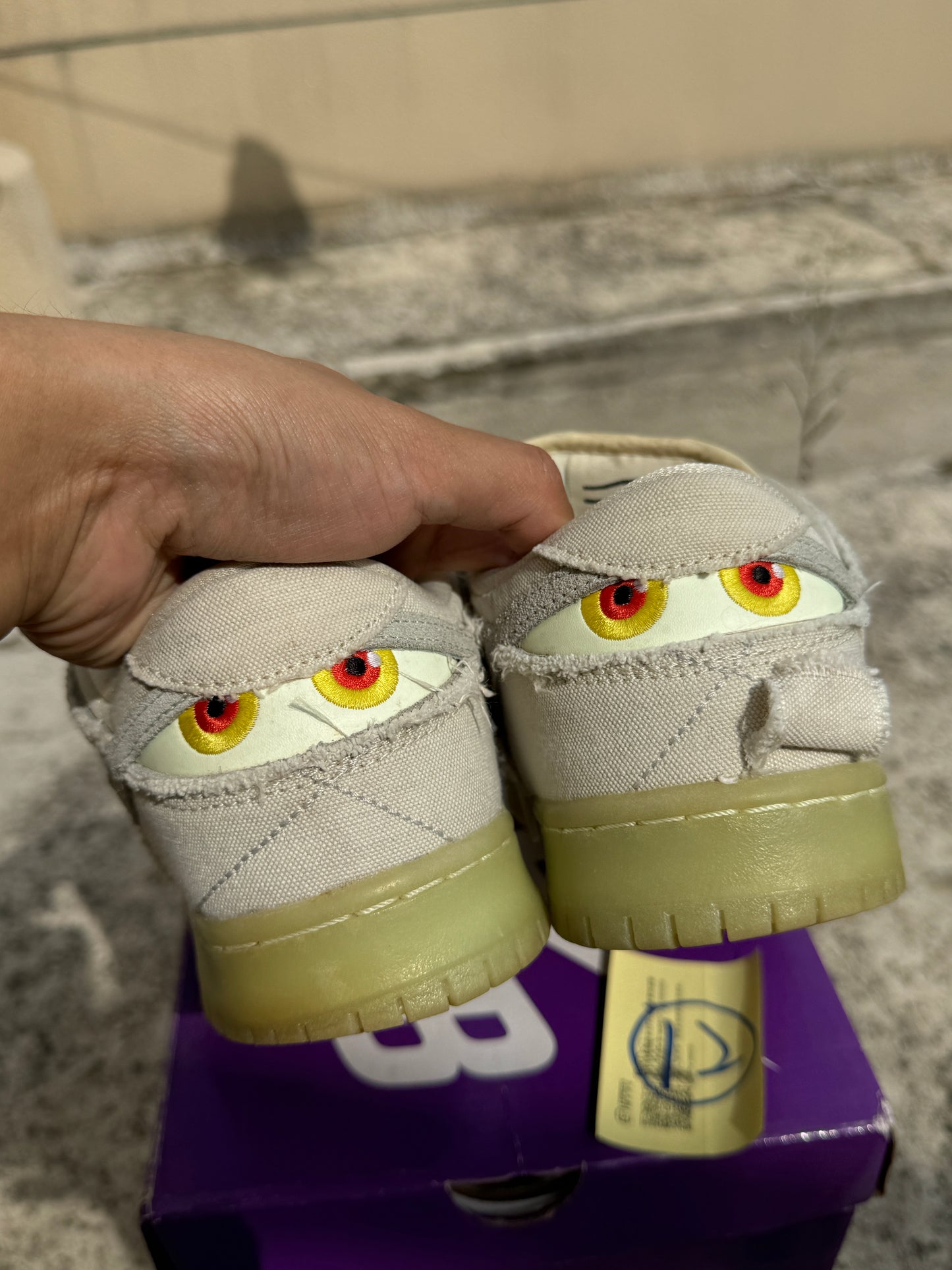 1️⃣2️⃣ Dunk Low Pro SB Mummy US10