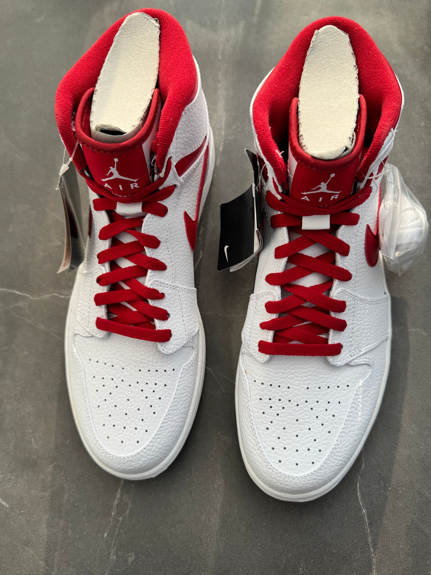 Air Jordan 1 High "Do The Right Thing" Pack 2009 Red