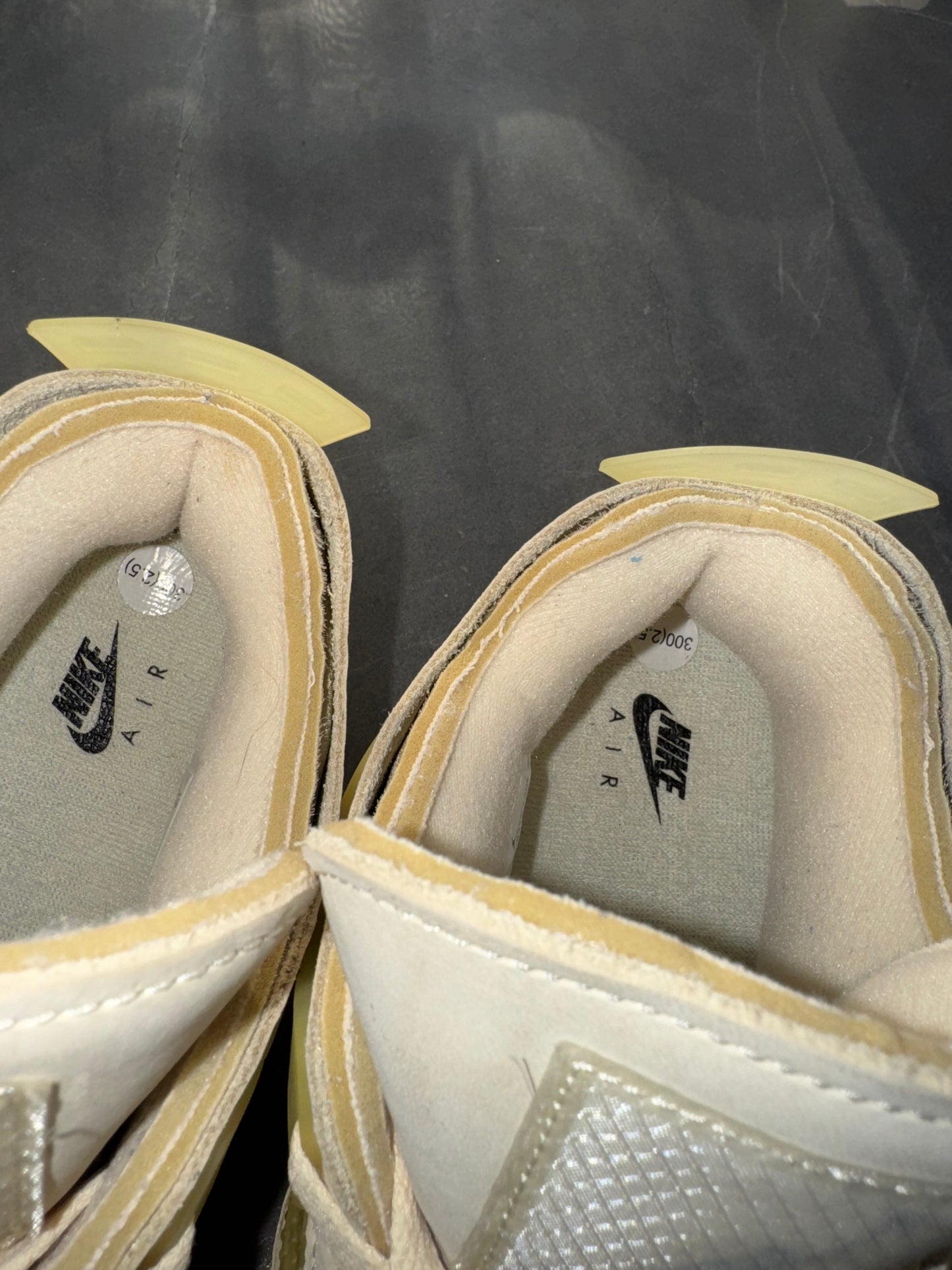 Air Jordan 4 Off-White Sail US11.5M