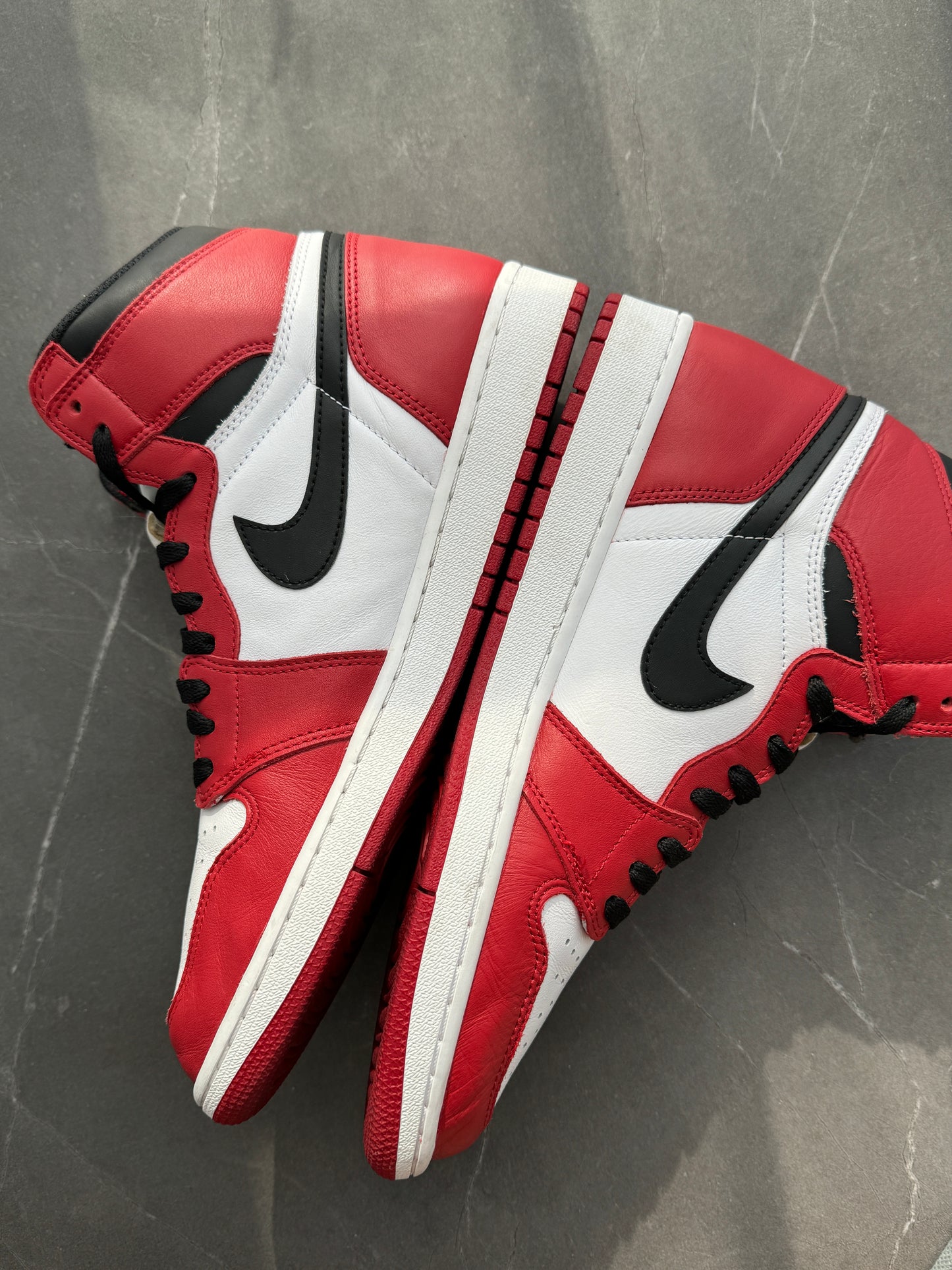 Air Jordan 1 High Chicago 2015 US12