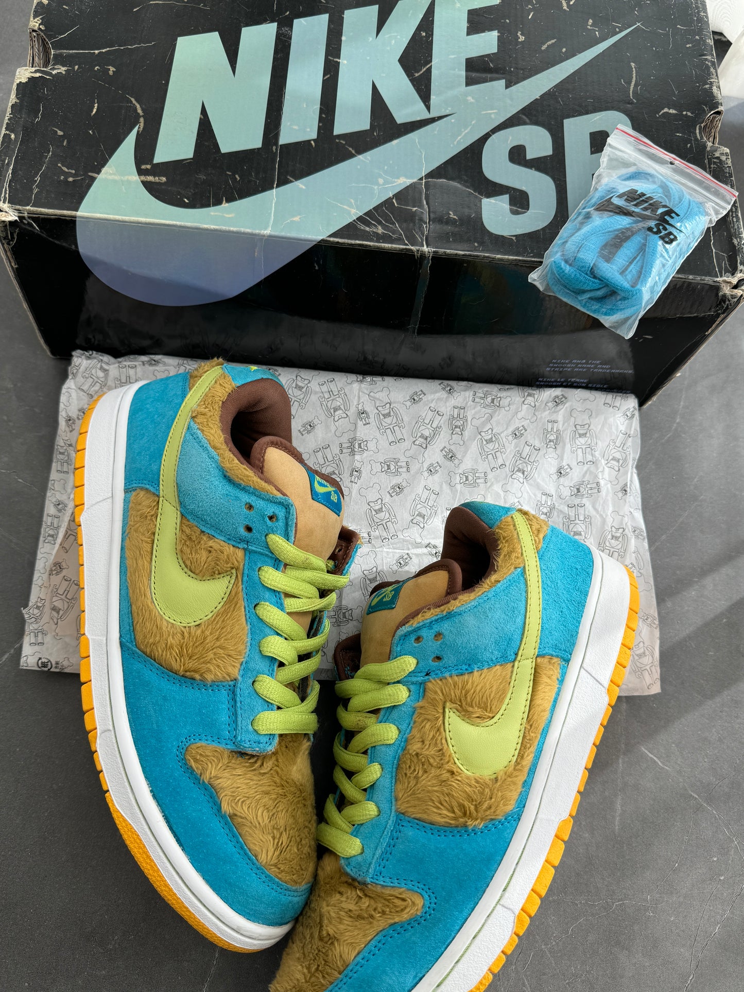 Dunk Low Premium SB Baby Bear 2006 US9.5