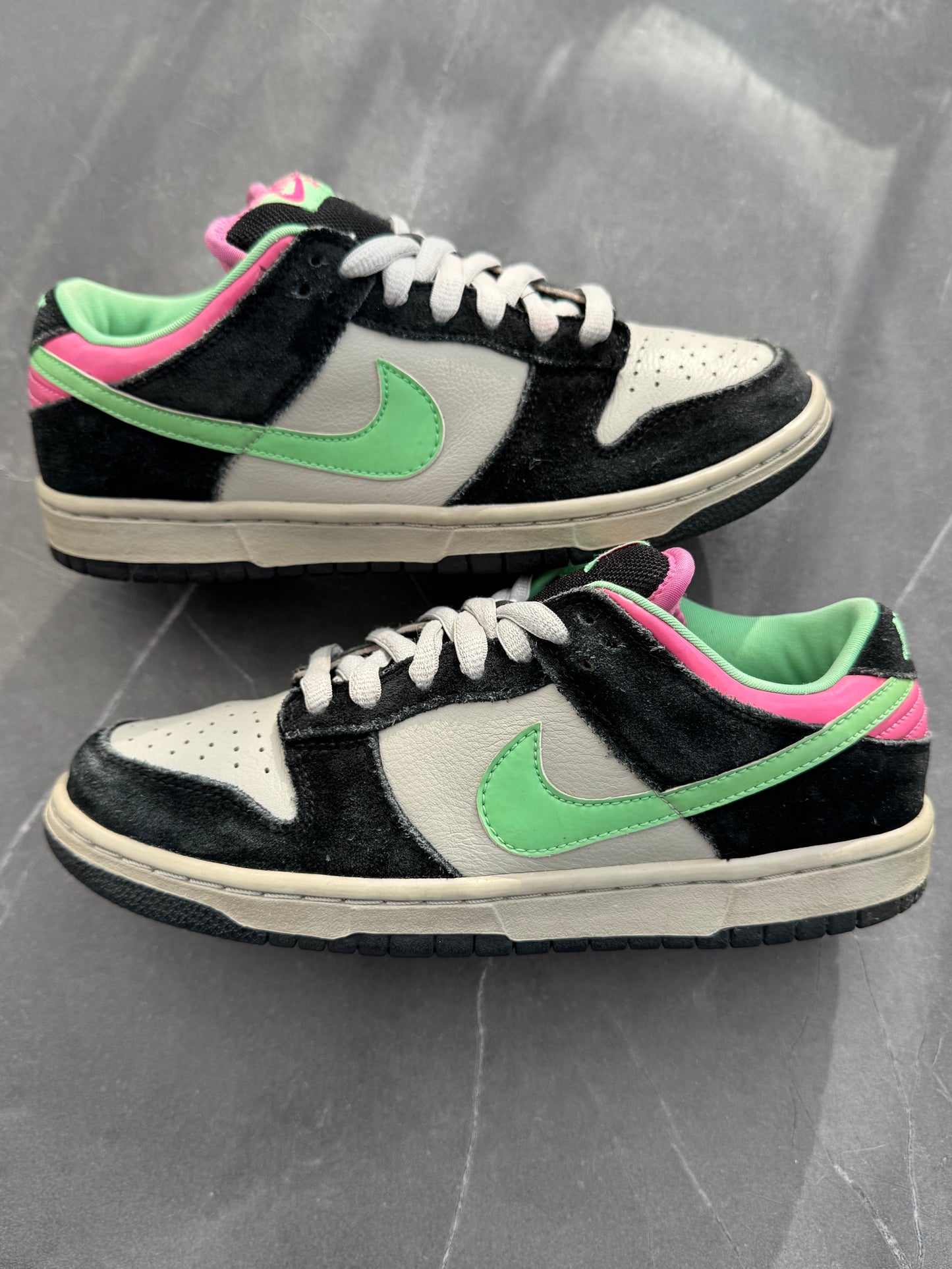 Dunk Low Pro SB Magnet Light Poison Green 2008