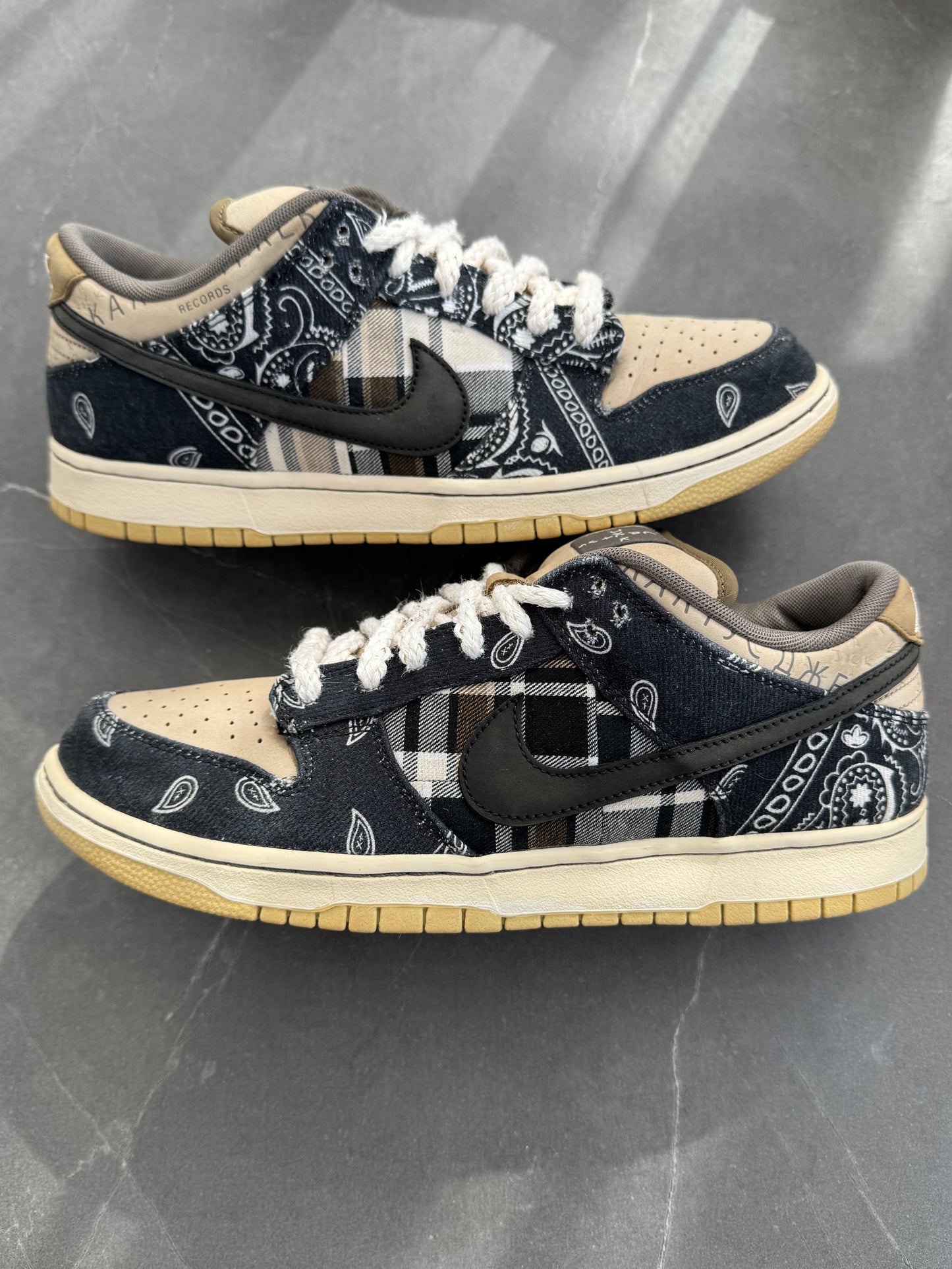 Dunk Low Pro SB Travis Scott US11