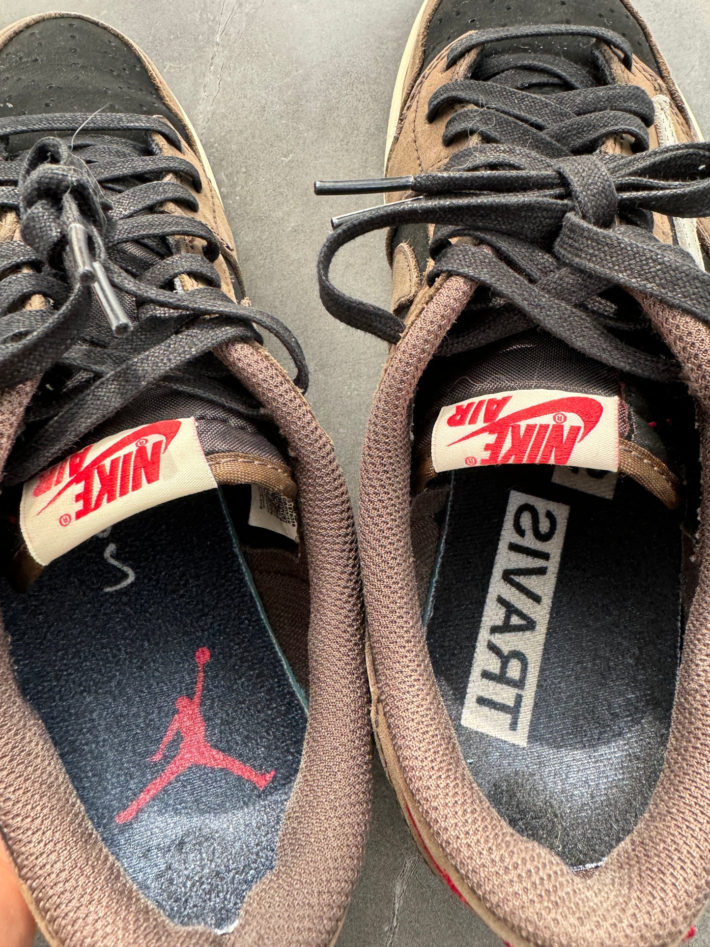 Air Jordan 1 Low Travis Scott Mocha US9