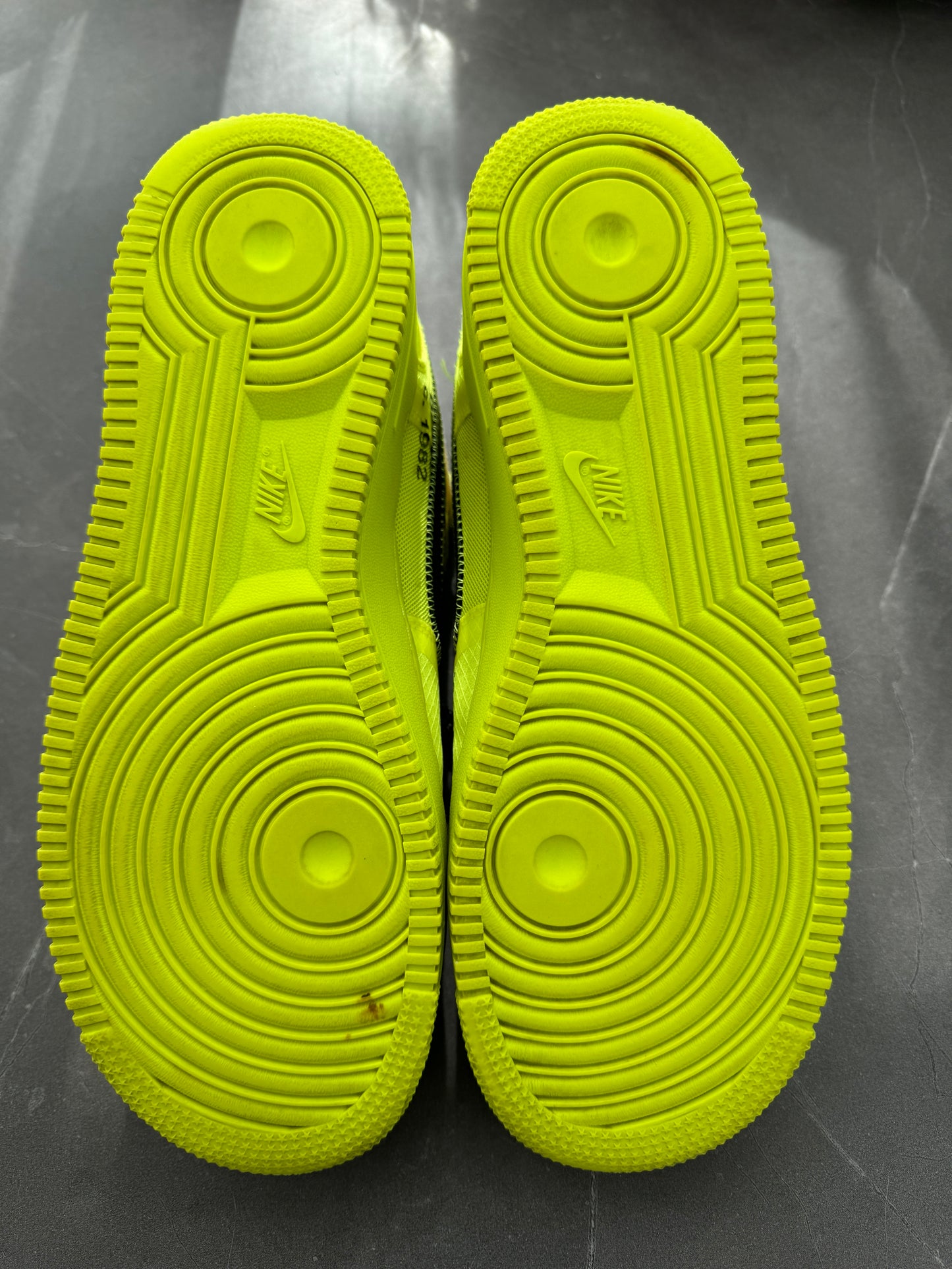 Air Force 1 Low Off-White Volt US9.5