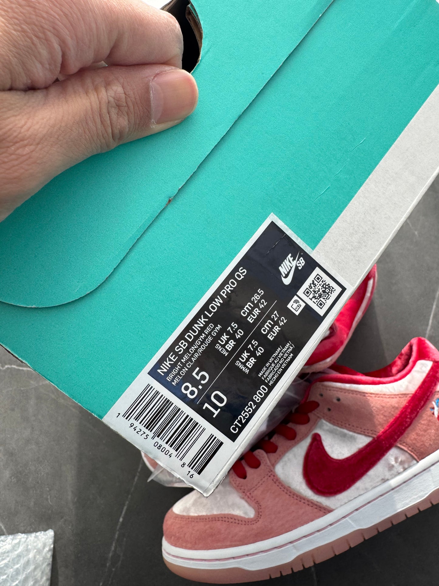 Dunk Low Pro SB Strange Love US8.5 DS